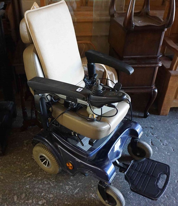 A Mobility Scooter by Glenmore Mobility Company, with thermopad and battery charger, 110cm high, ( - Image 2 of 4