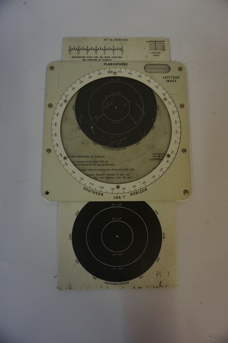 Collection of Astro Navigation Equipment, circa 1950s, for Aviation collectors, to include - Image 4 of 9