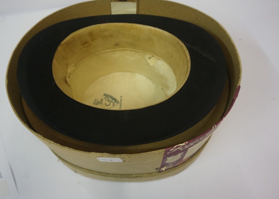 Vintage Black Top Hat, Having label for Leonards, London, Newcastle and Liverpool. with original - Image 7 of 7