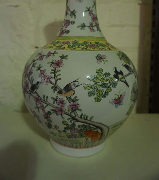 Chinese Famille Rose Baluster Shaped Vase, Having a flaring neck, Decorated with panels of - Image 7 of 19