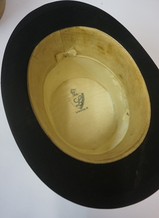 Vintage Black Top Hat, Having label for Leonards, London, Newcastle and Liverpool. with original - Image 3 of 7