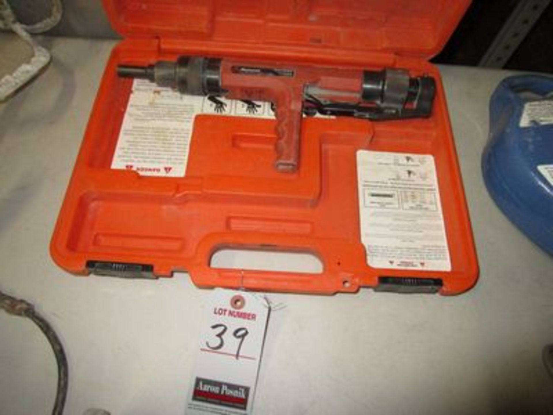 RAMSET VIPER POWDER ACTUATED TOOL W/ CASE