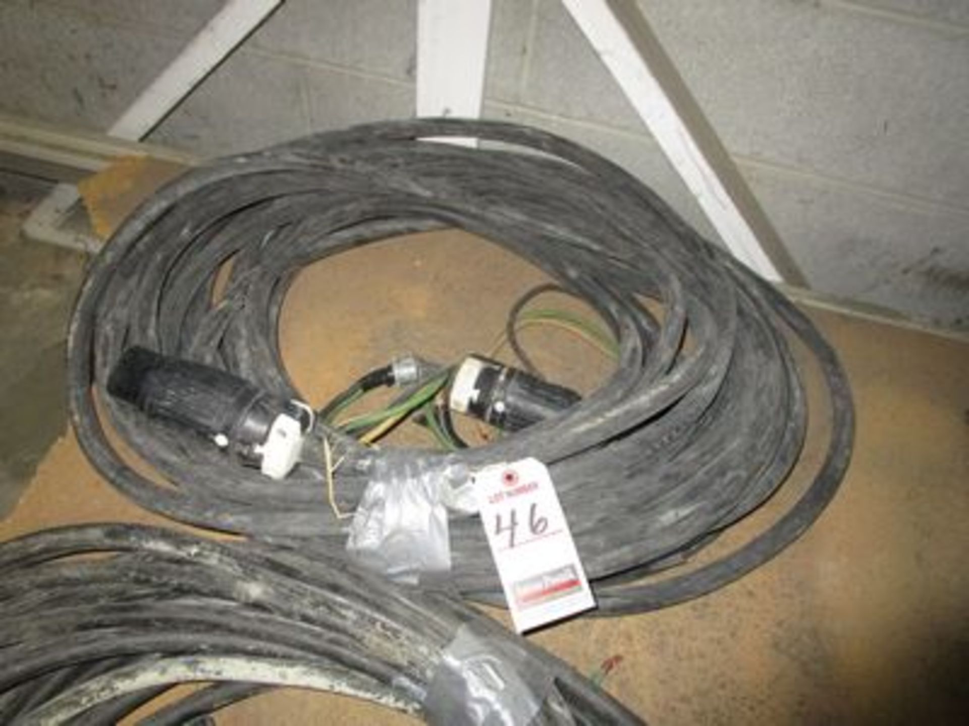 100' 3-PHASE EXTENSION CORD