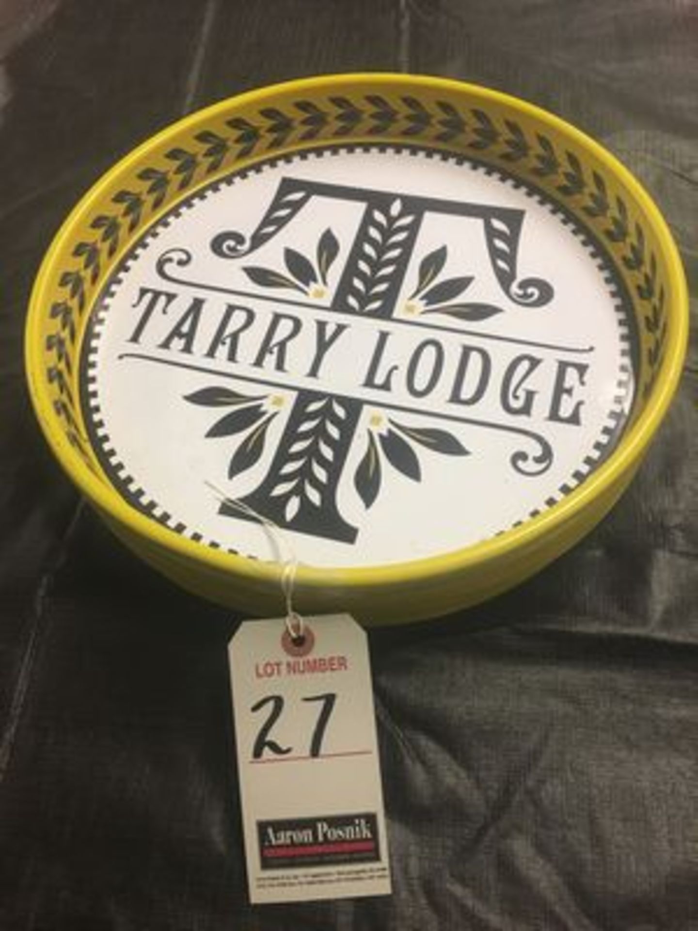 "TARRY LODGE" 12" DIA. MET. SERVING TRAYS