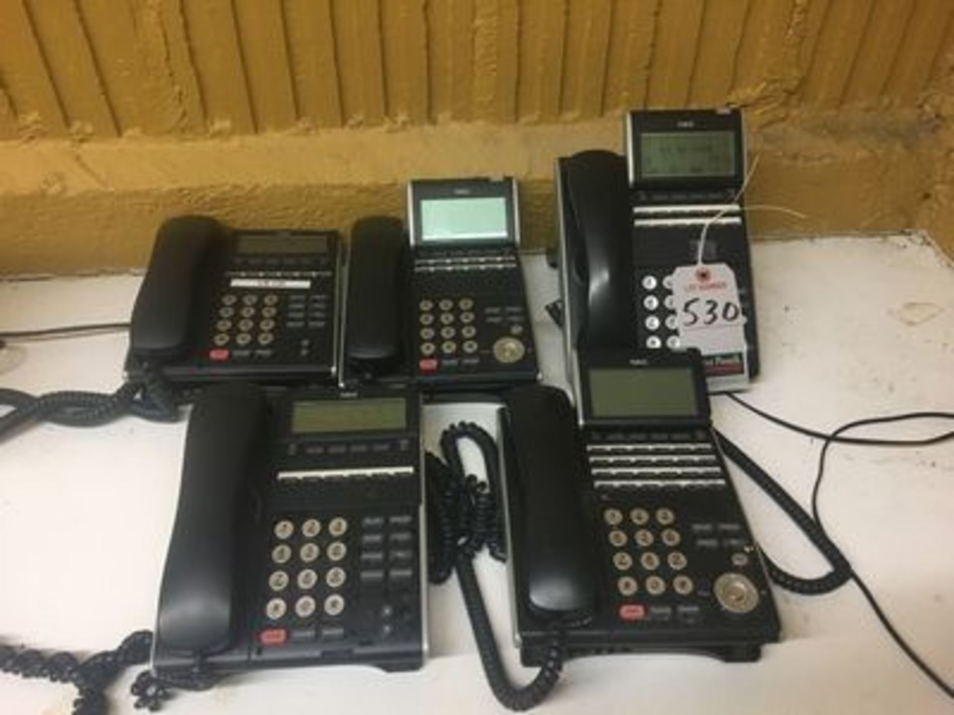 NEC PHONE SYS. W/ (10) HANDSETS, VOICEMAIL & CALL WAITING, M/N SV8300