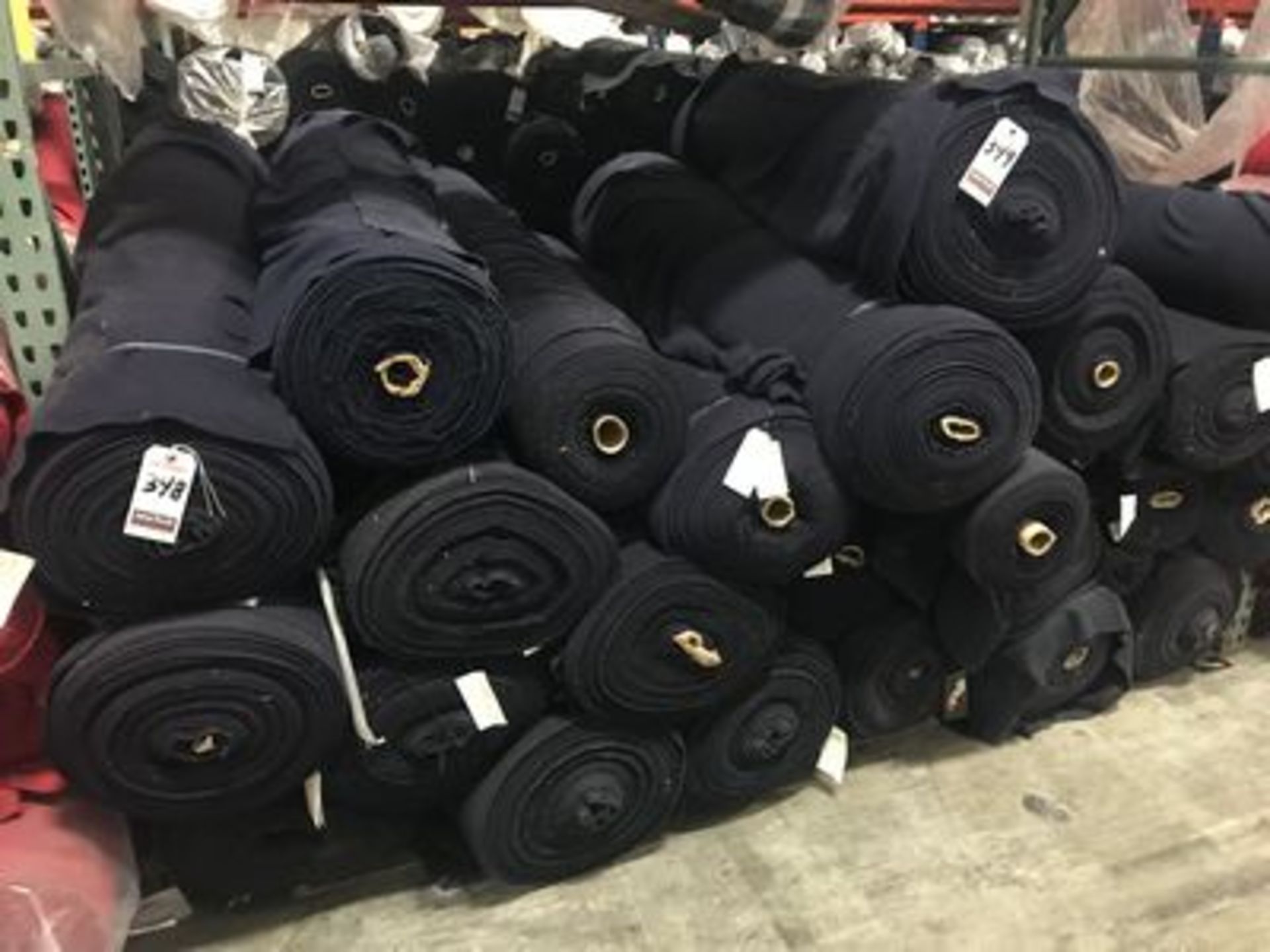 YDS. NAVY PLUSH WOOLEN FABRIC, 60% WOOL, 40% POLESTER