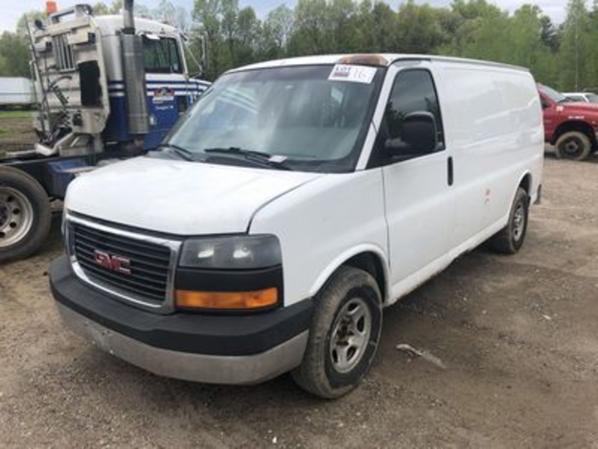 2003 GMC SAVANNA AWD CARGO VAN, CARGO DIVIDER, AT, AC, 123,827 MI., VIN #1GTFH15T831117500