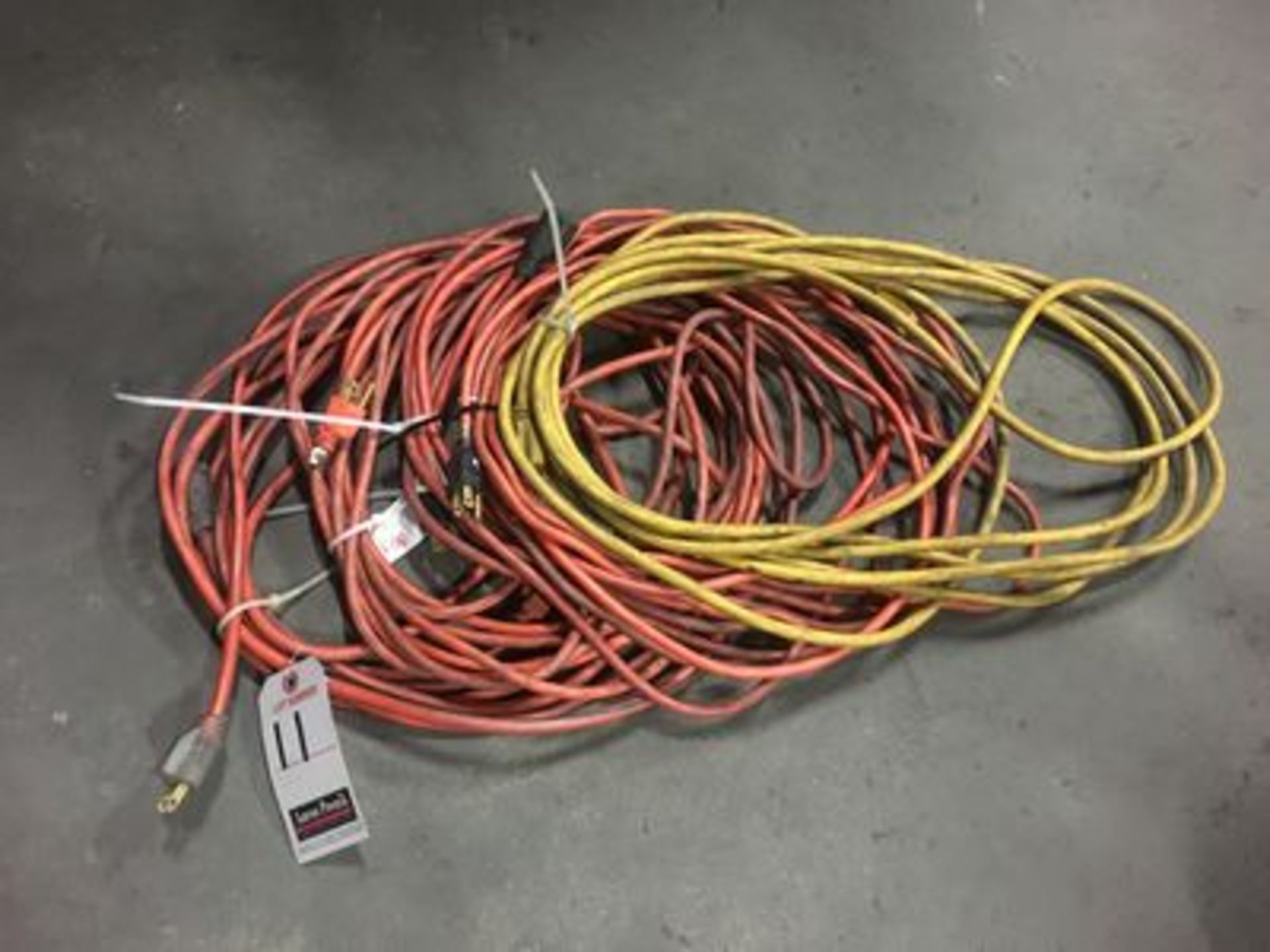 ASS'T. ELEC. EXT. CORDS