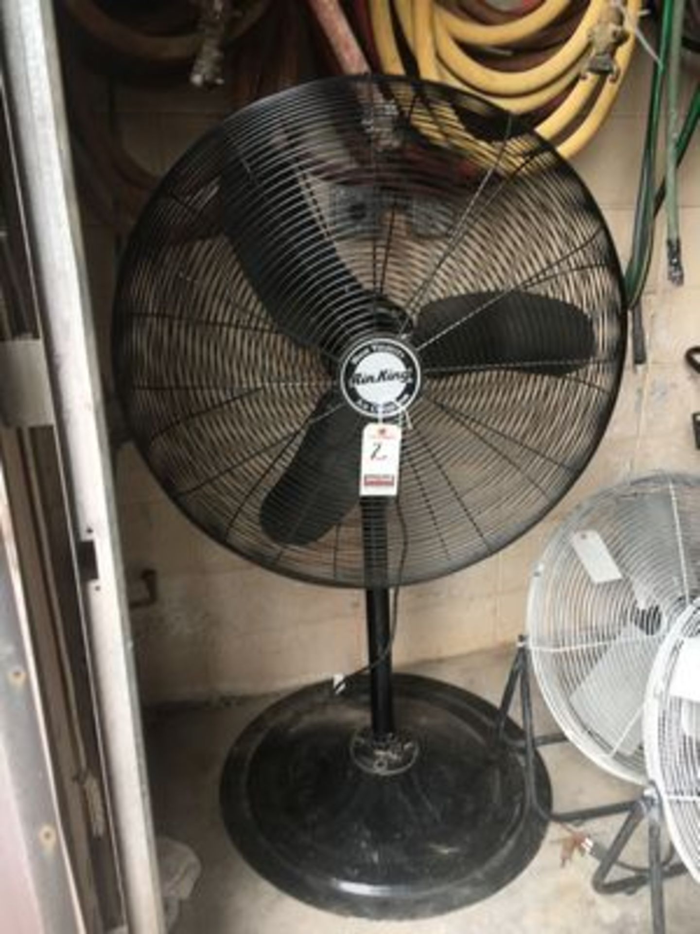 AIR KING 34" DIA. PED. ELECTRIC SHOP FAN