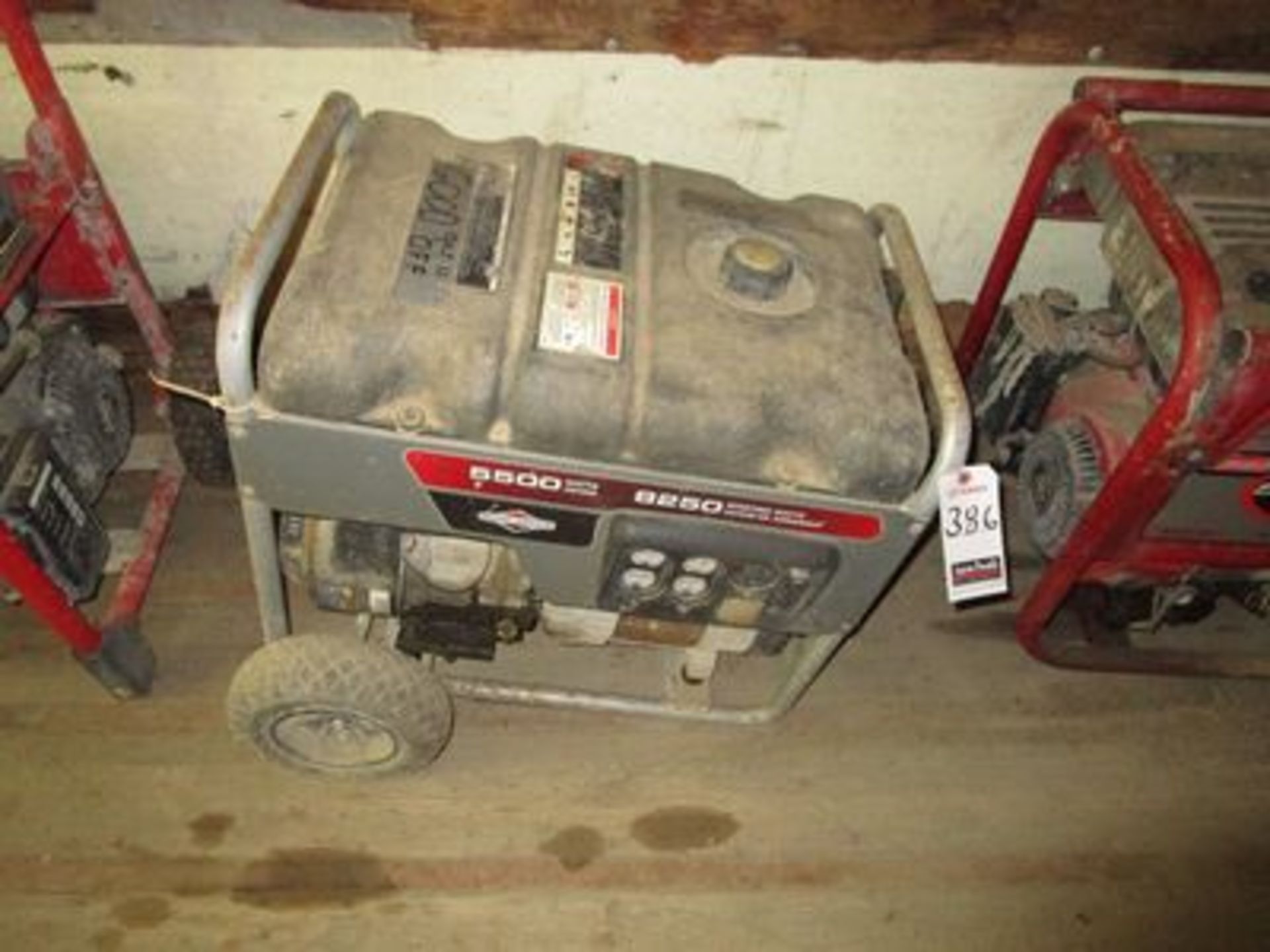 BRIGGS & STRATTON PORT. GAS GENERATOR, 5,500 WATTS