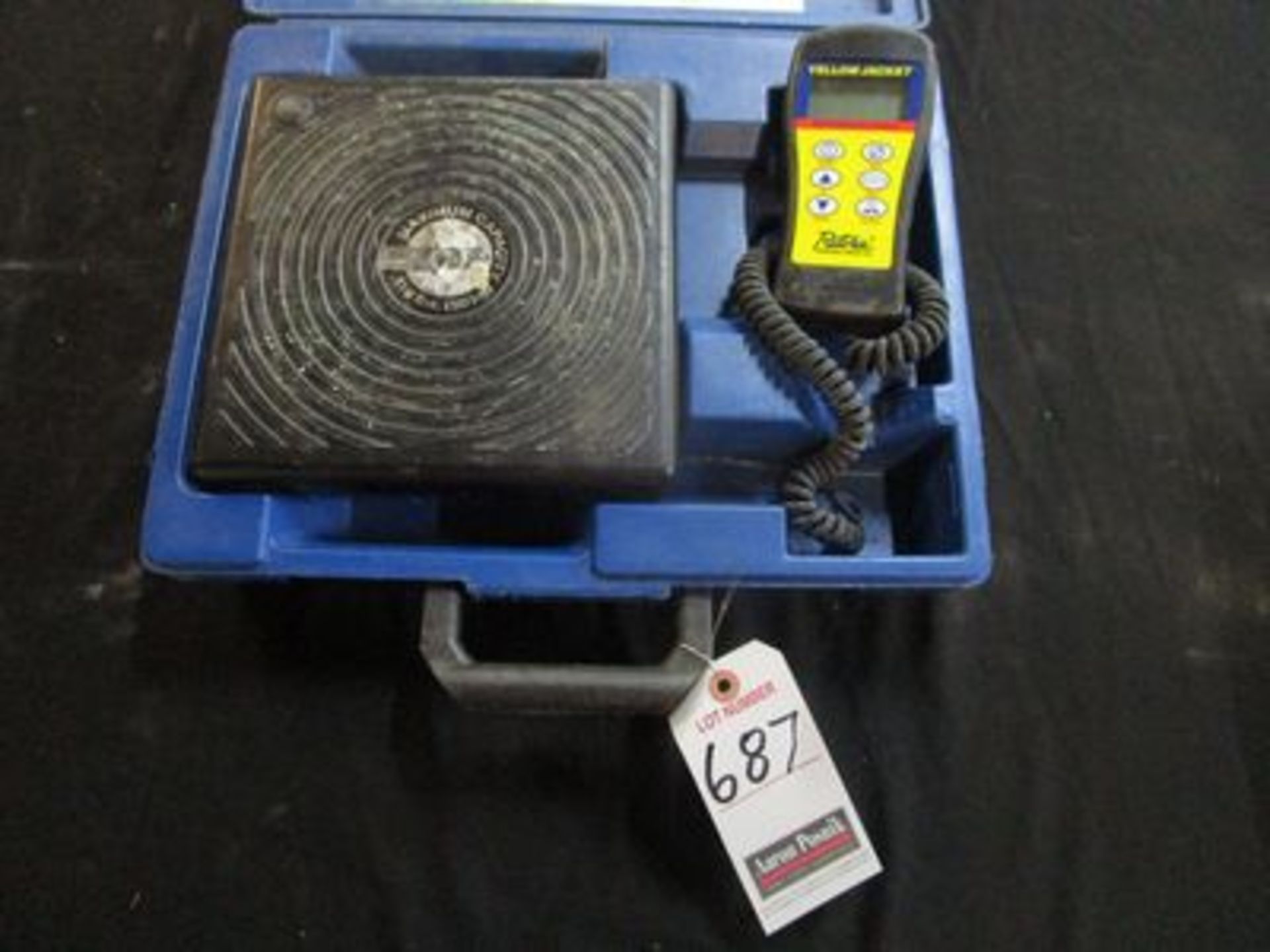 YELLOW JACKET DIG. ELECTRONIC CHARGING SCALE W/ CASE, M/N 68802