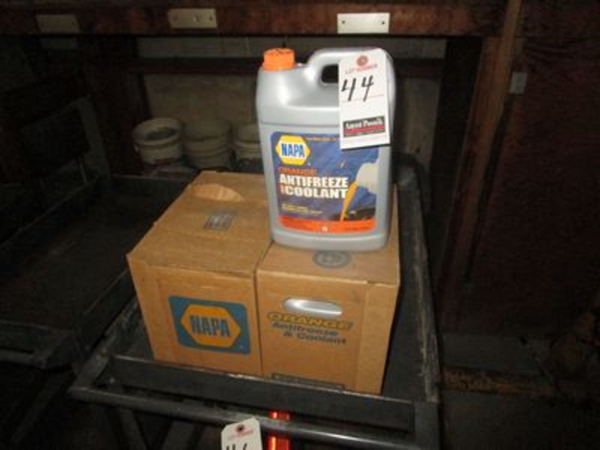 NAPA 1-GAL. ANTIFREEZE & COOLANT