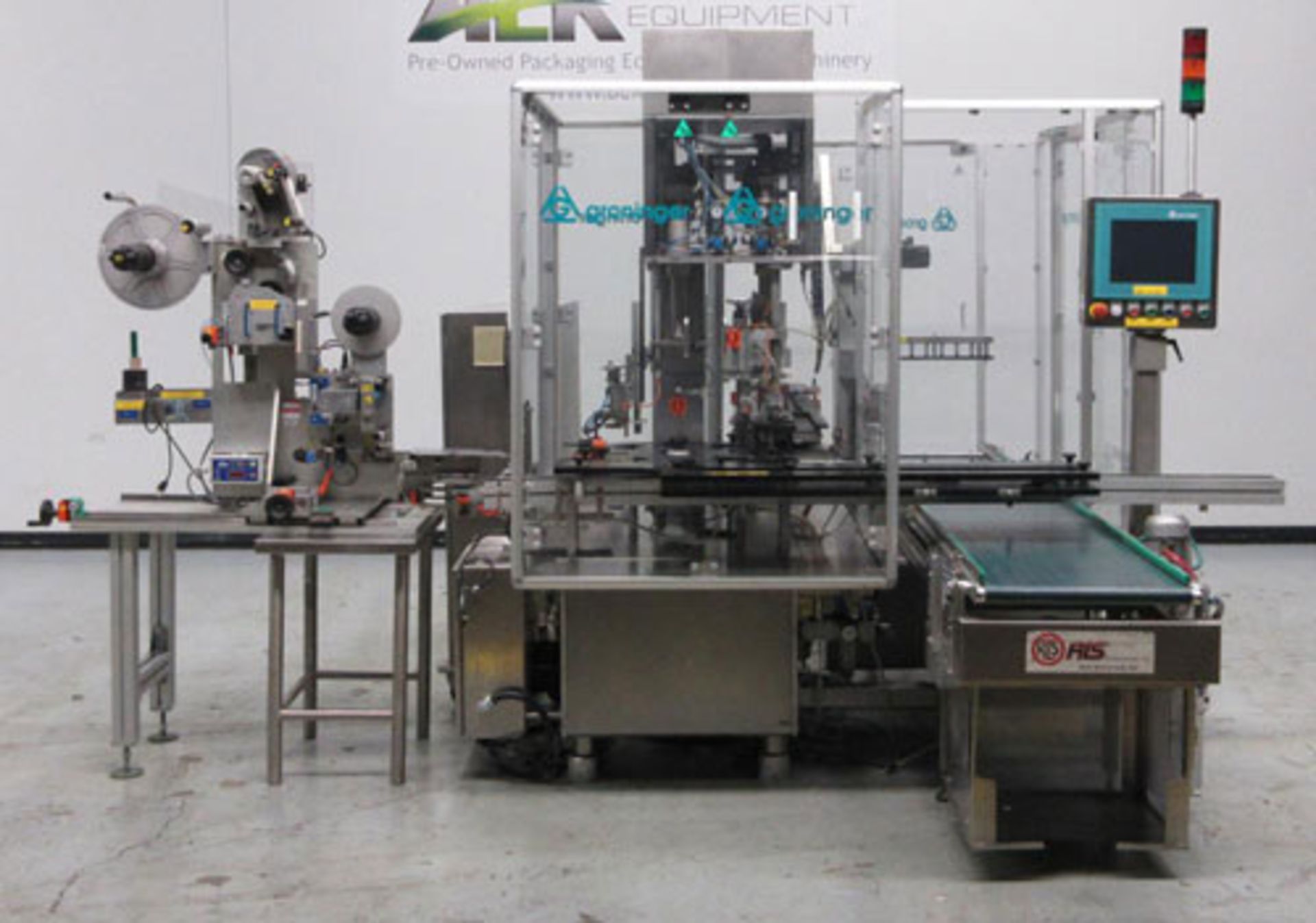 Groninger Automatic Press on Capper