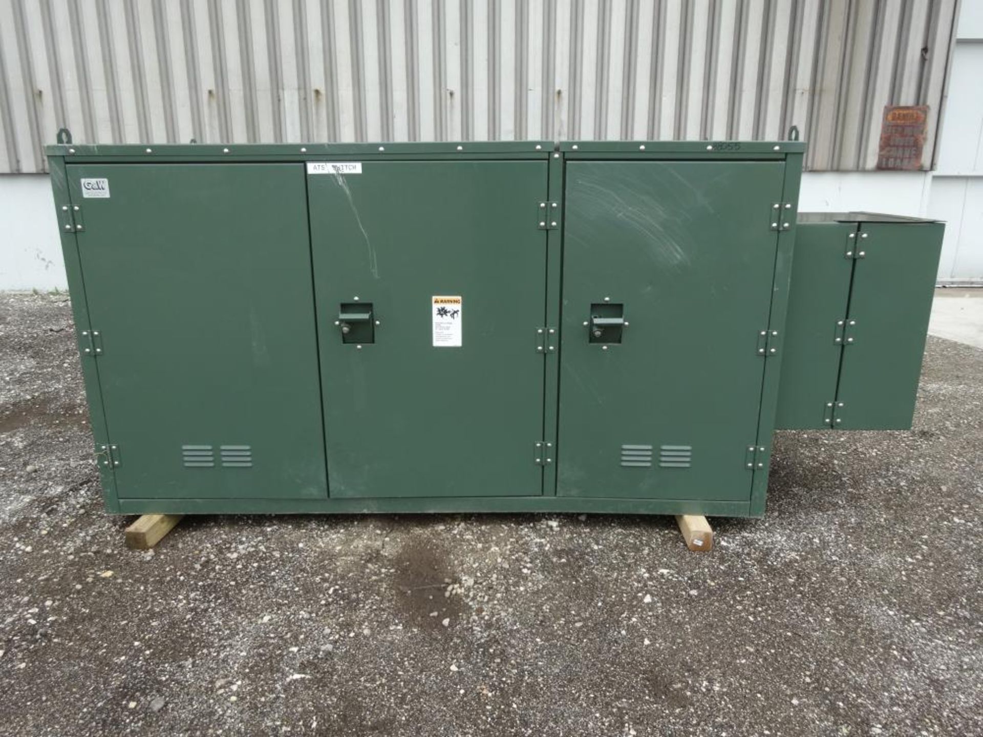 G & W Electric Padmount Style Gas Insulate Switchgear - Bild 9 aus 12