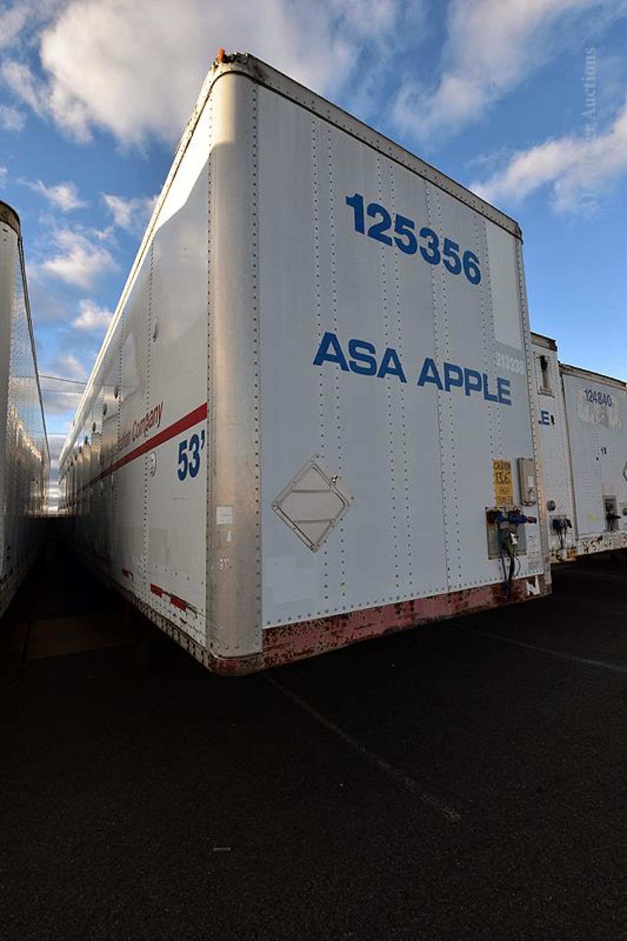 1999 Wabash 53'-0 tandem axel van trailer, 13'-6' high, VIN 1JJV432W2XL538418 (Unit #125356) - Image 2 of 3