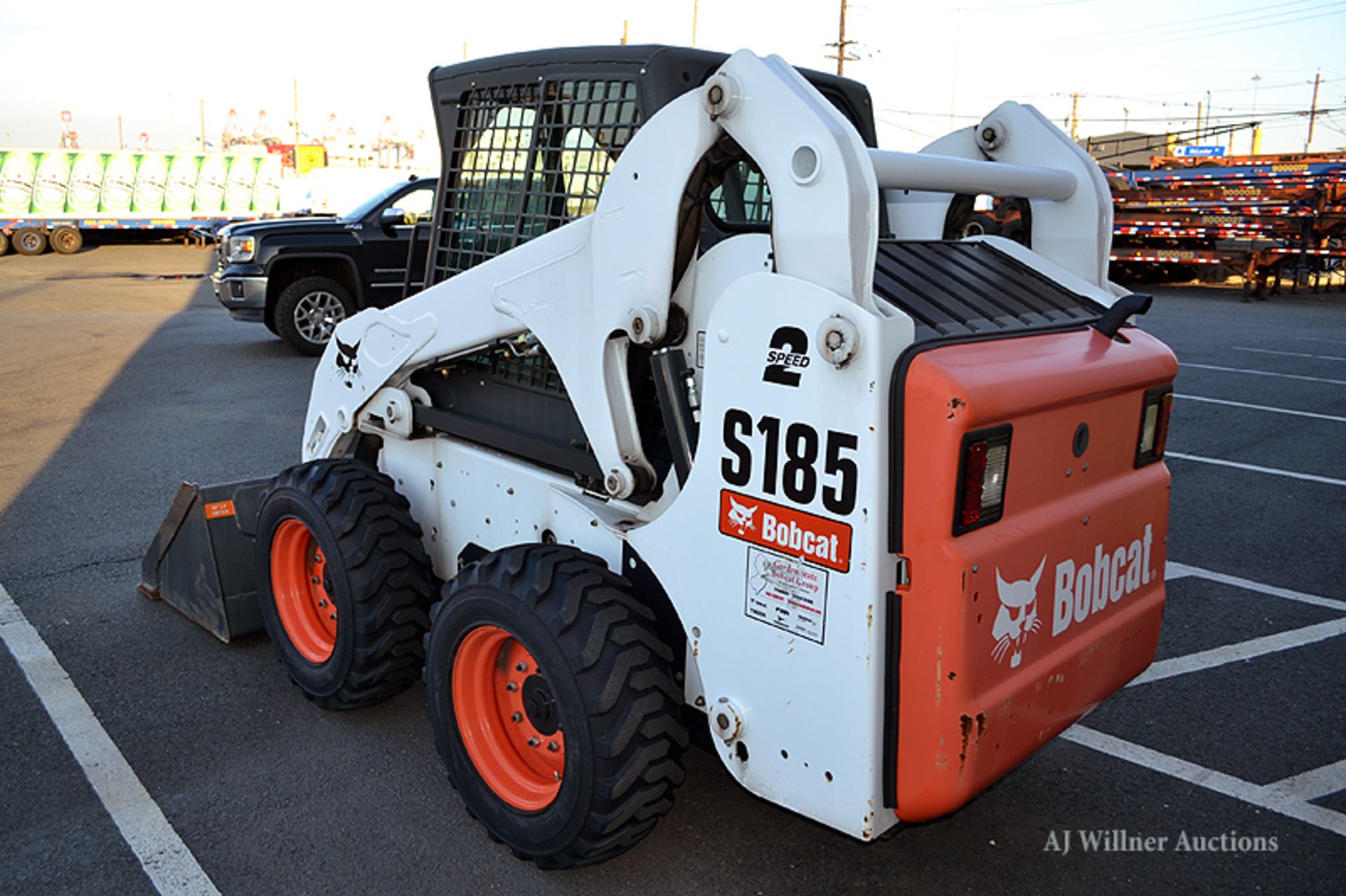 Bobcat model S-185 compact skid steer loader (197 Hours) - Image 4 of 7