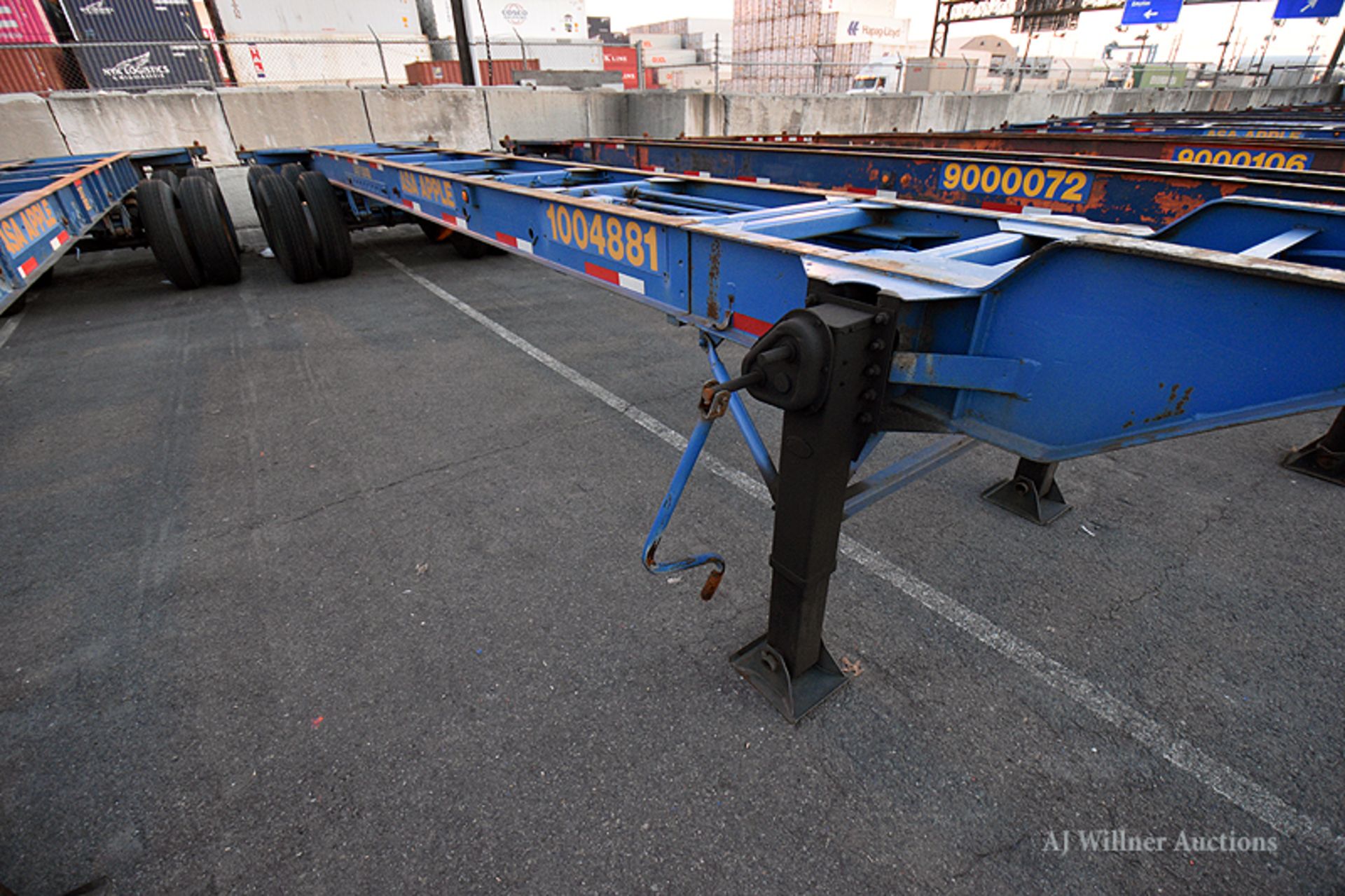 1995 Monon 40' to 48'-0 gooseneck slider container chassis VIN 1NNC04820SM246974 (Unit #1004881) - Image 2 of 5