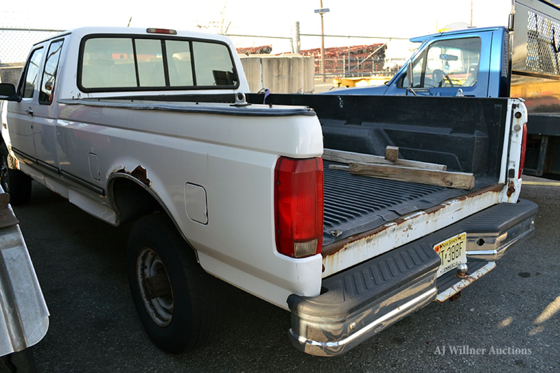 1996 Ford F-250 XLT, 2 door extended cab pick-up truck, - Image 4 of 7