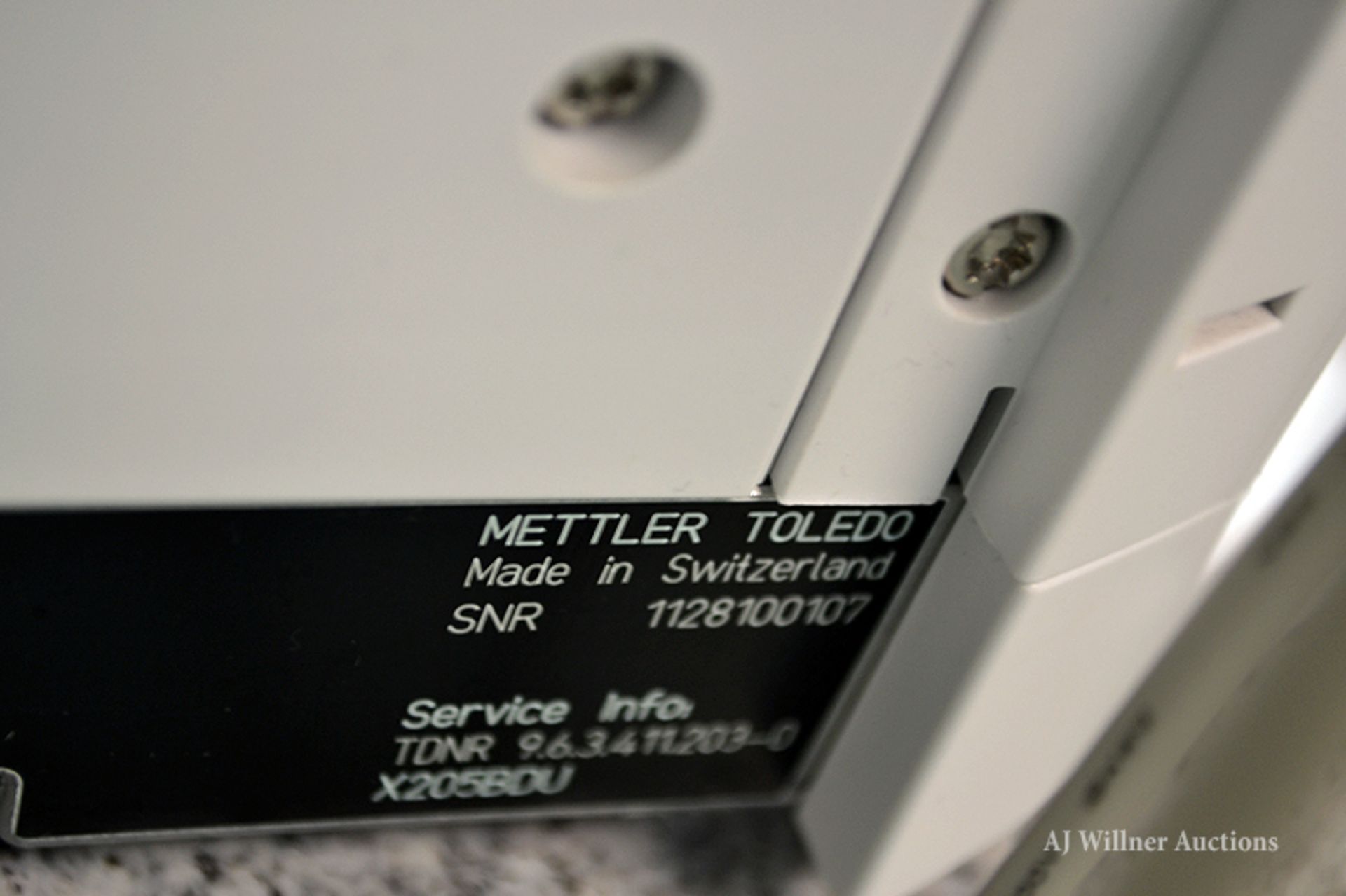 Mettler Toledo XS205 Dual Range, 220G Balance w/ RS-P42 Printer - Image 3 of 4
