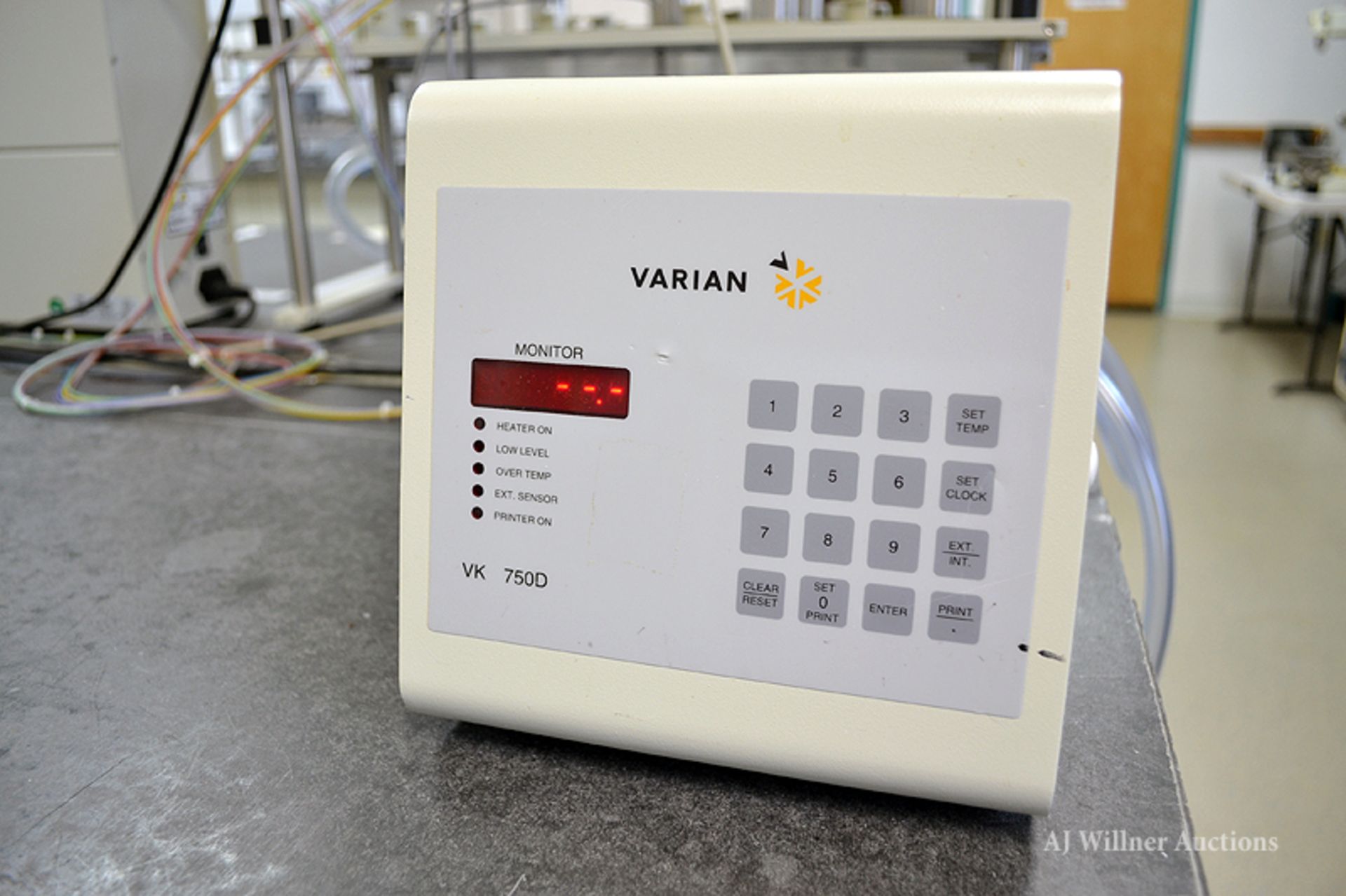 Varian VK 7000 Dissolution Bath System, w/ Heater Circulator, Syringe Pump & Auto Sampler - Image 6 of 6