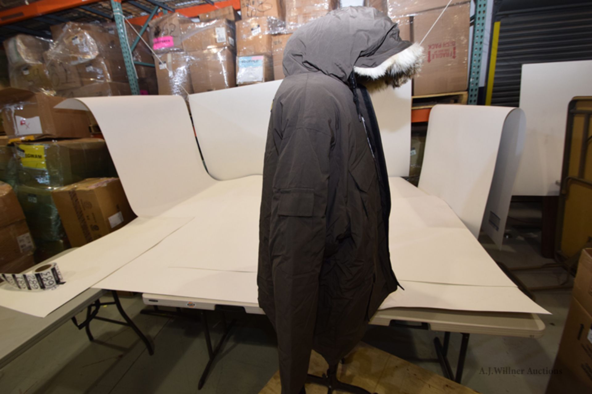 Canada Goose Jacket - Image 15 of 35