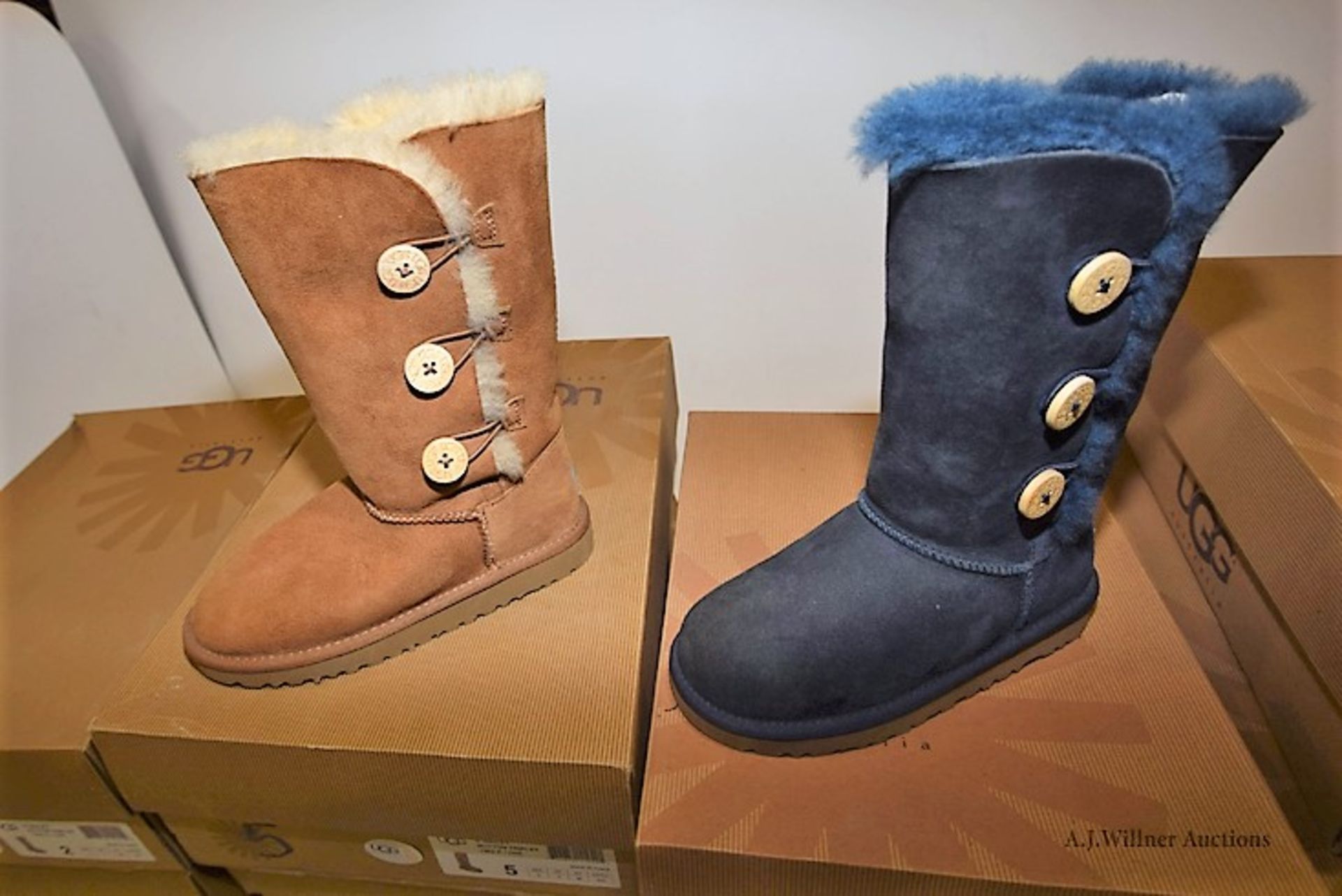 Ugg Footwear - Image 2 of 6