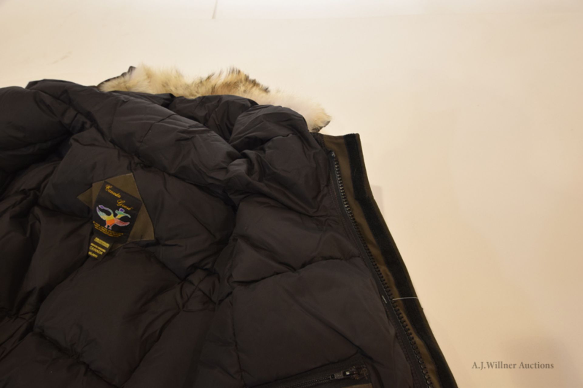 Canada Goose Jacket - Image 30 of 35