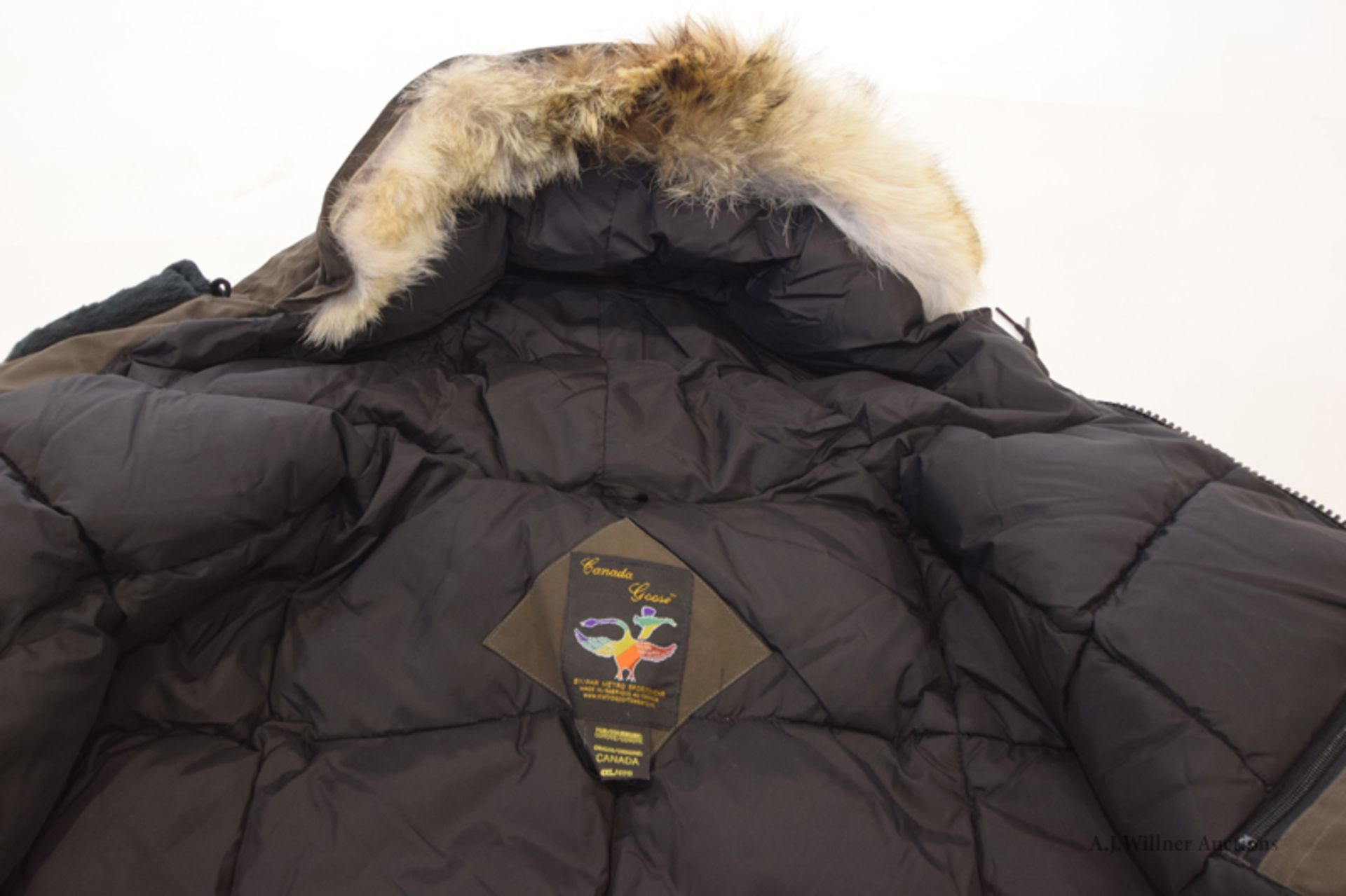 Canada Goose Jacket - Image 34 of 35