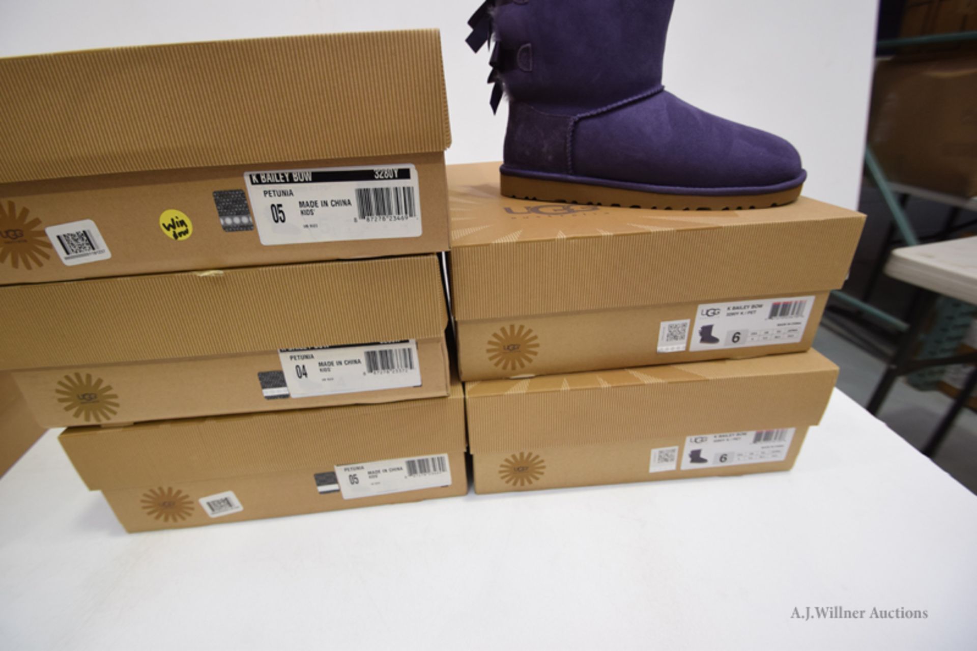 Ugg Footwear - Image 3 of 6