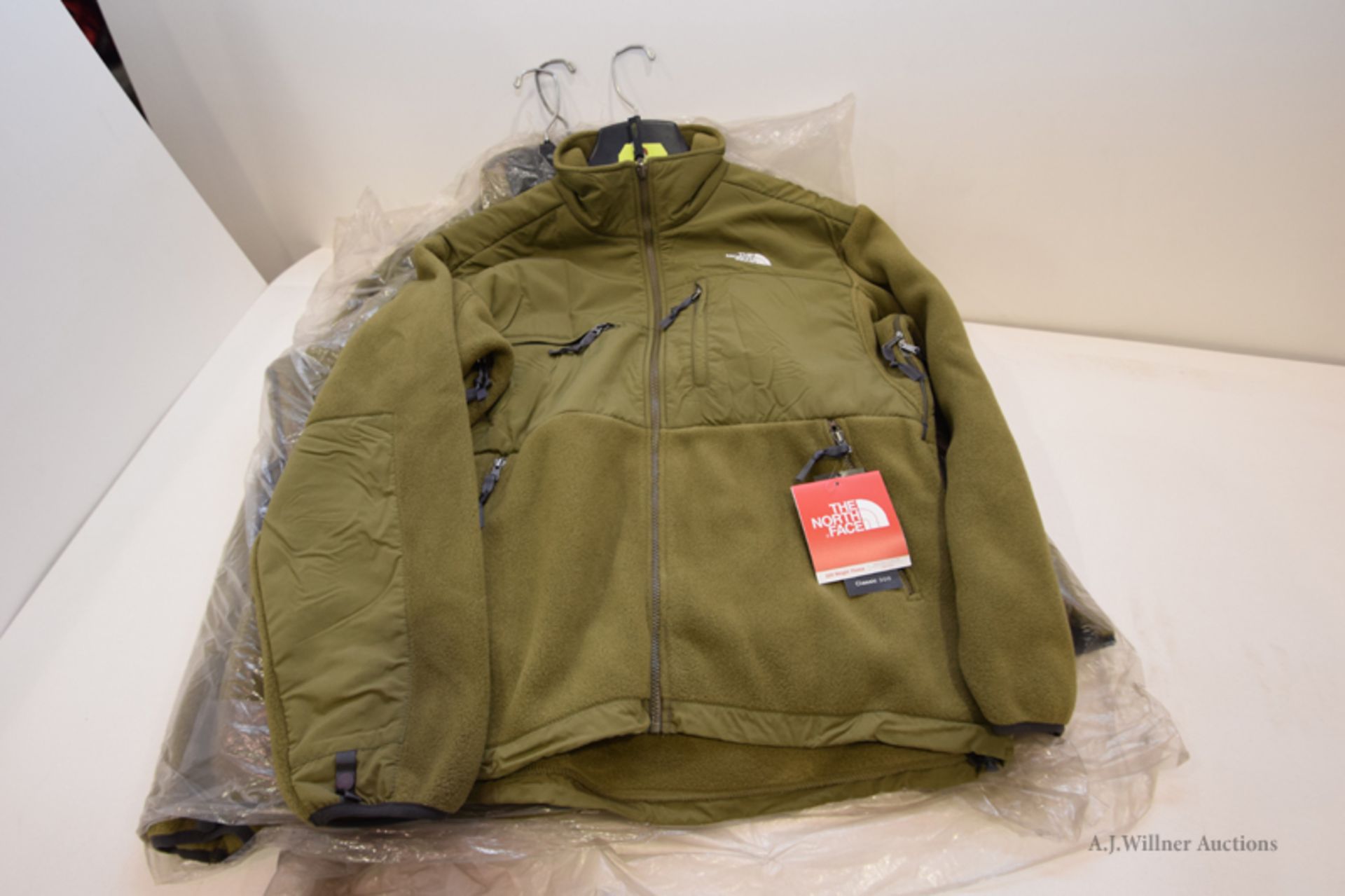 The North Face Clothing - Image 4 of 6