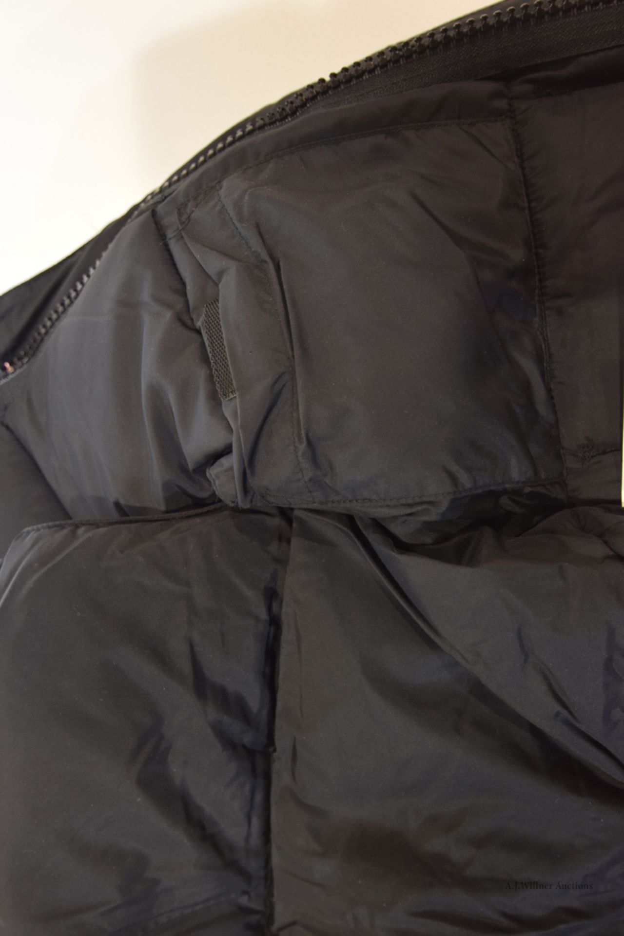 Canada Goose Jacket - Image 18 of 21