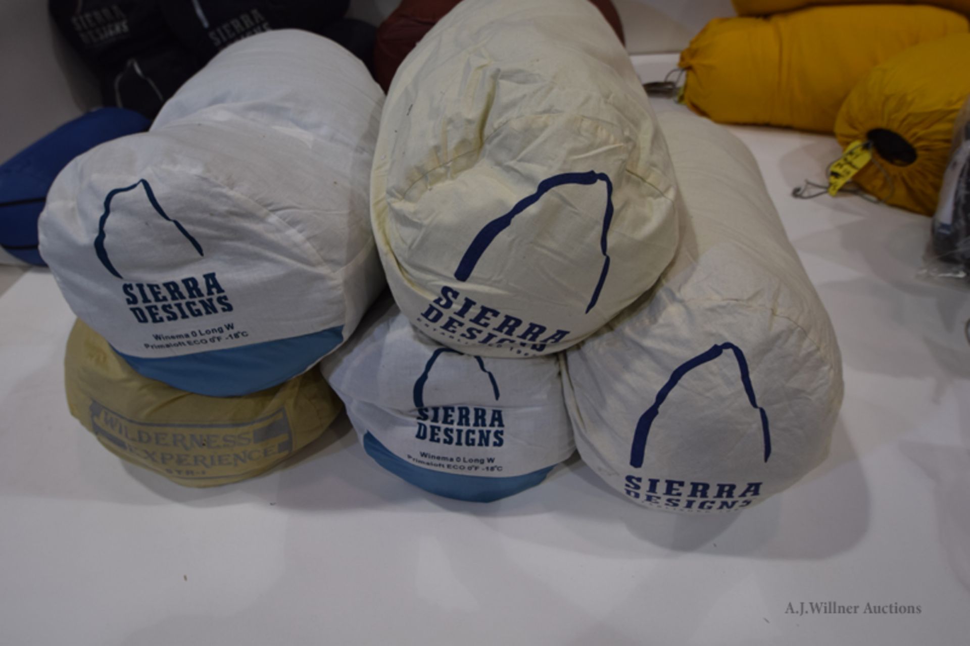 Sierra Designs Sleeping Bag - Image 7 of 23