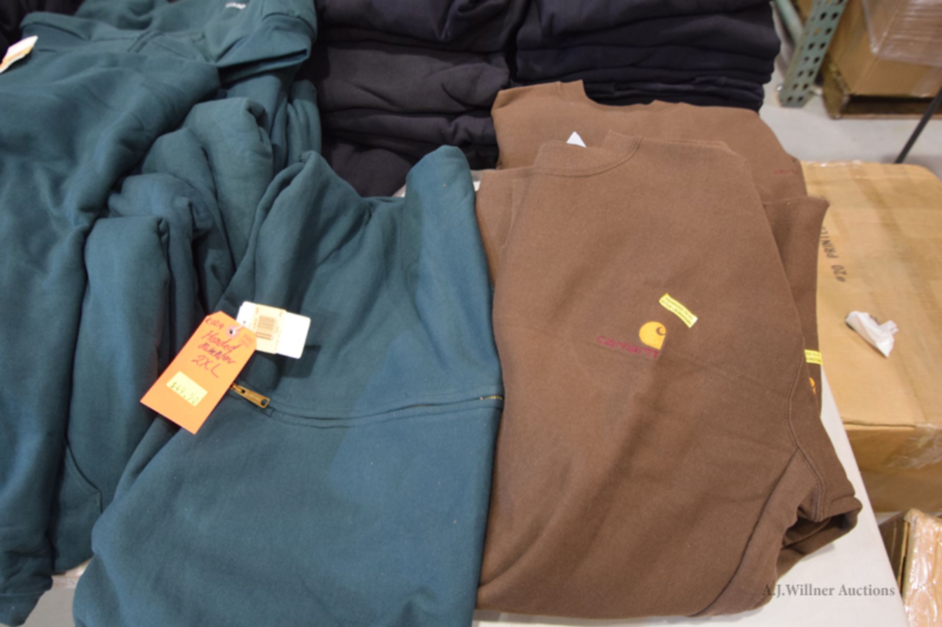 Carhartt Clothing - Image 20 of 20