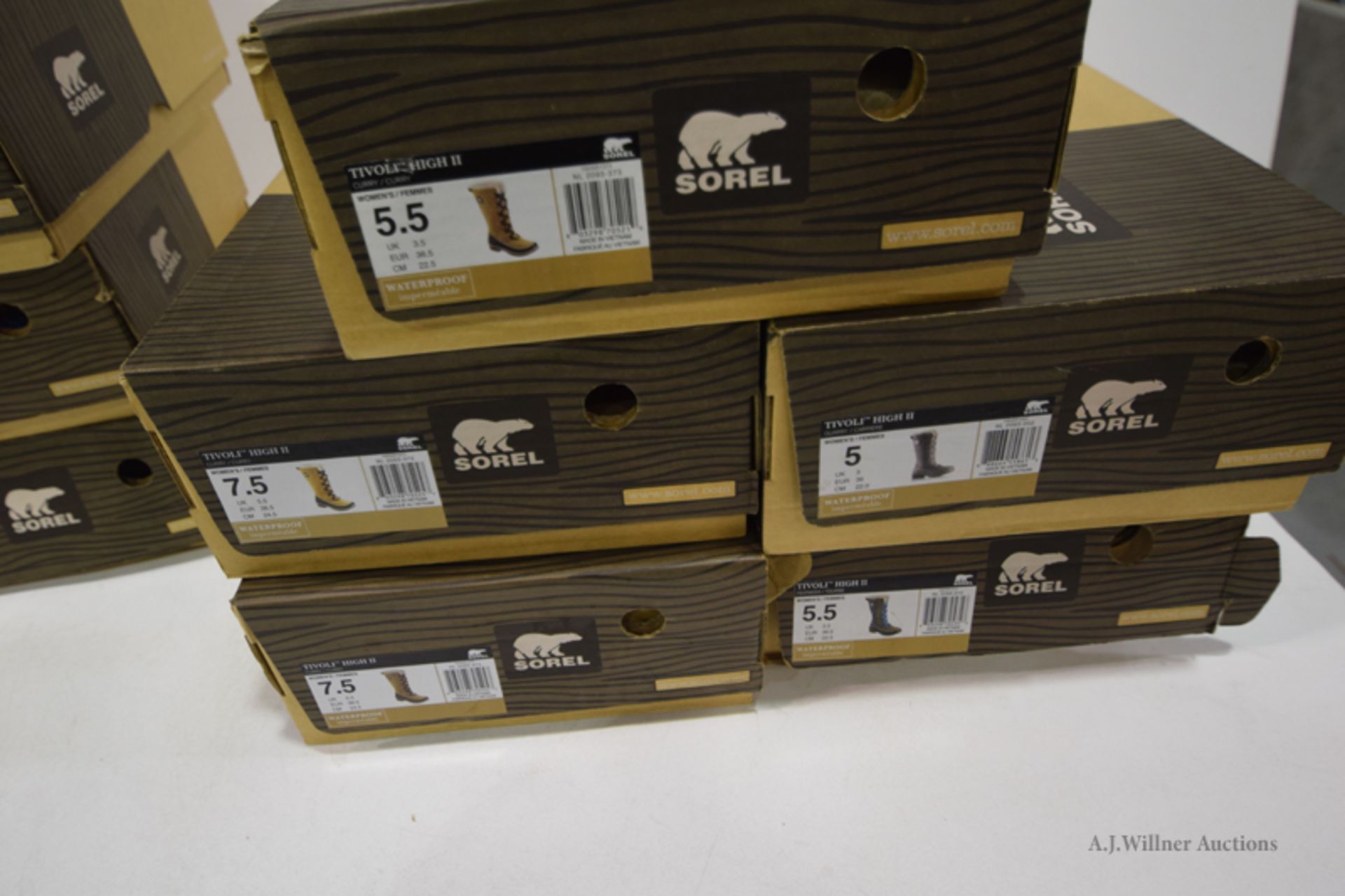 Sorel Footwear - Image 6 of 9