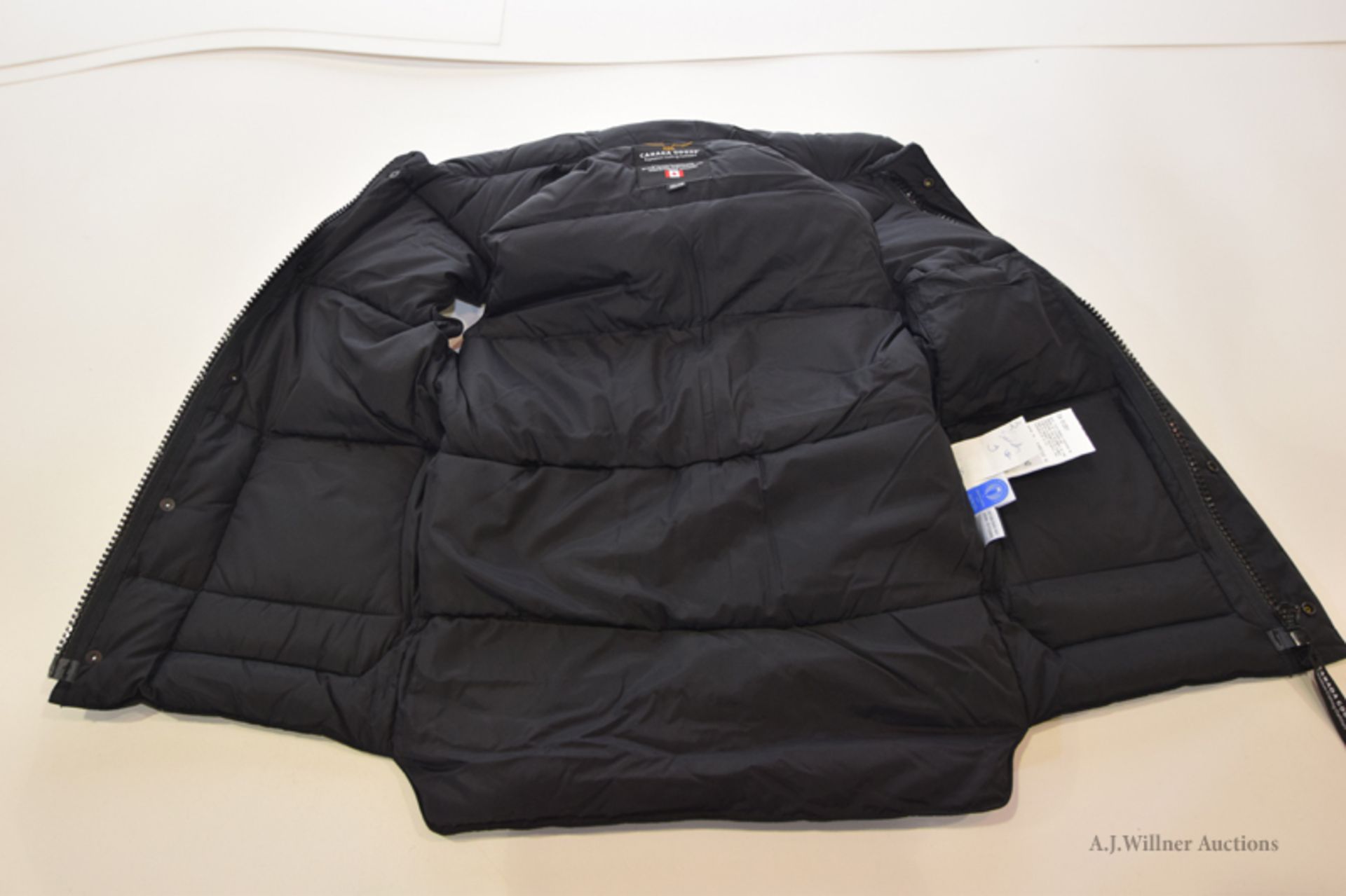 Canada Goose Jacket - Image 17 of 21