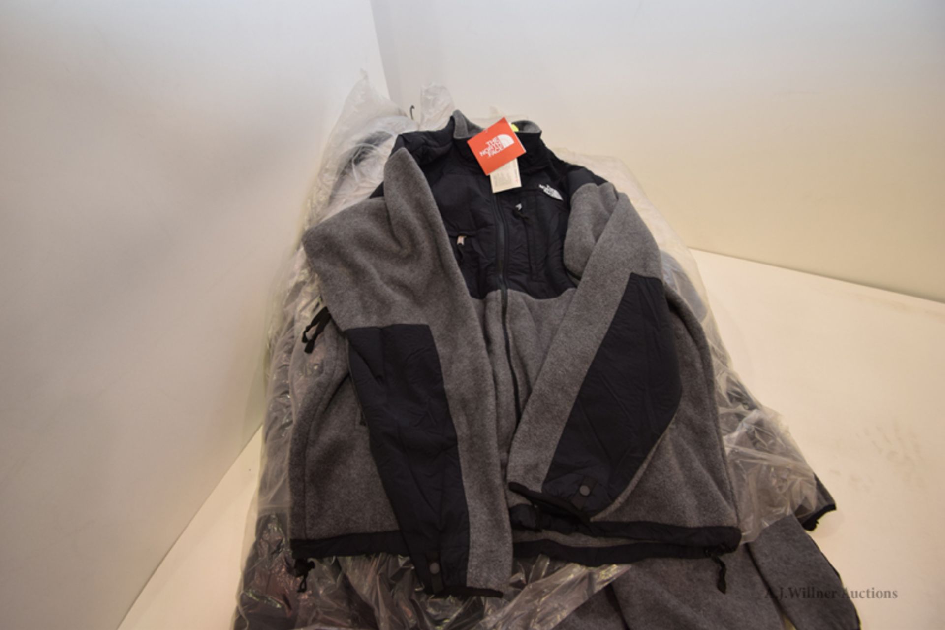 The North Face Clothing - Image 6 of 6