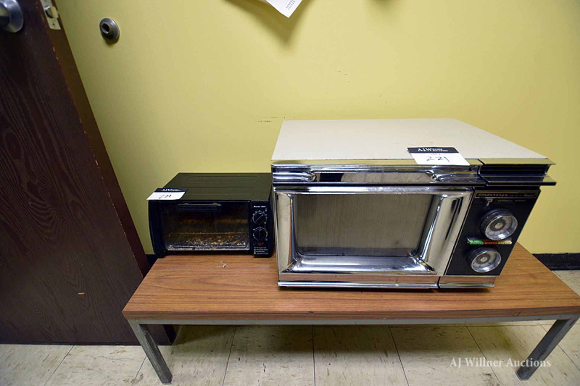 Remaining Contents Of Break Room (Excluding Coffee Maker & Cabinets) - Image 2 of 4