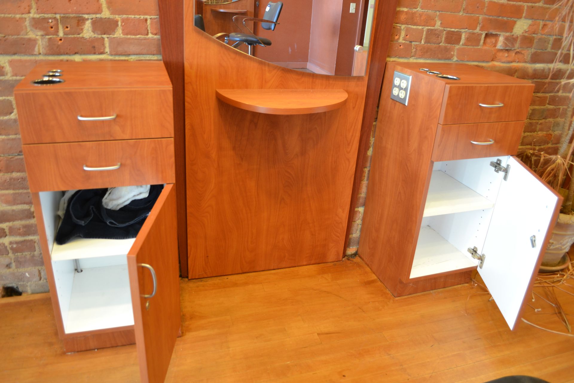 Cherry Formica Styling Station w/ Mirror Display & 2 (15-1/2") Side Cabinet - Image 4 of 5