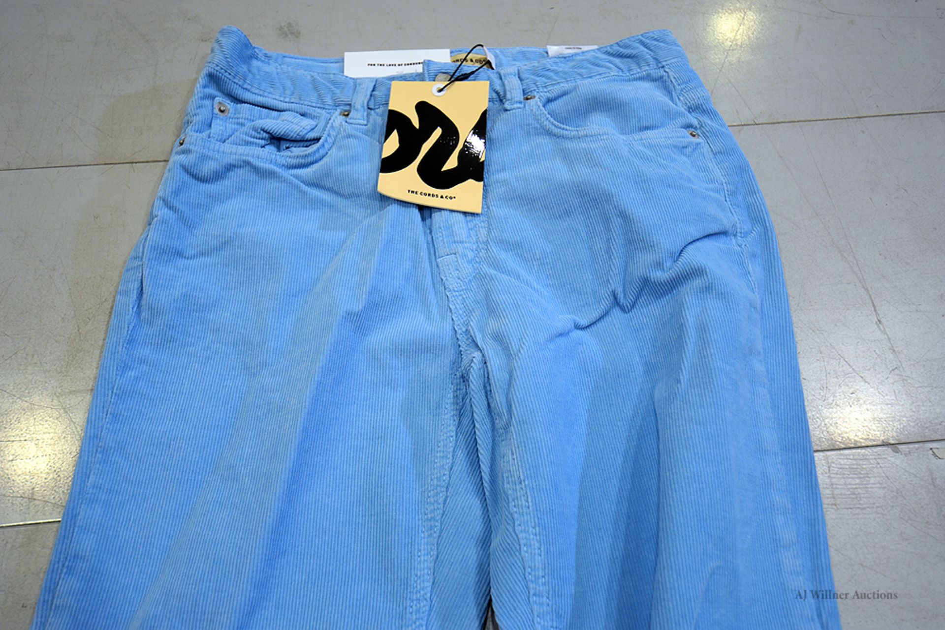 The Cords & Co. "Stella" Womens/Mid Waist/Slim Fit/Cropped Pants MSRP $150 - Image 2 of 5