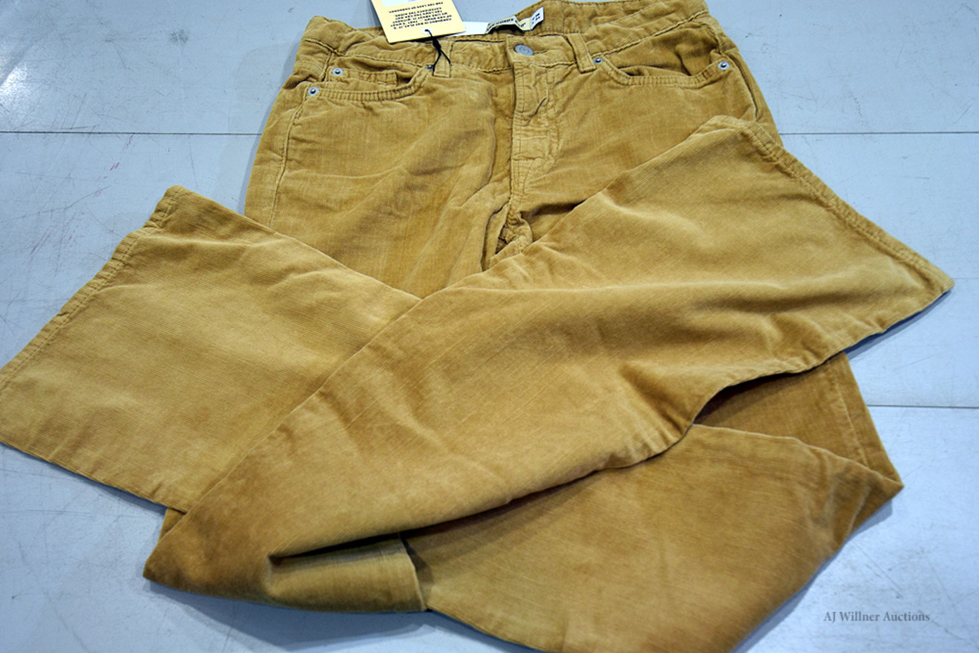 The Cords & Co. "Hip" , Women's/ Mid Waist/ Slim Fit Flare Pants MSRP $160 - Image 2 of 5