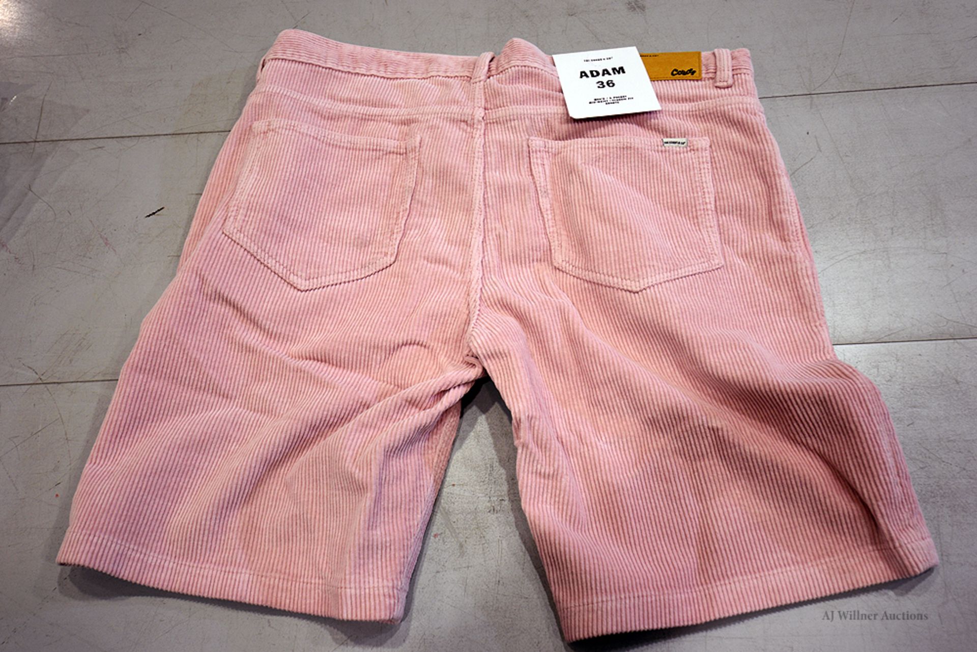 The Cords & Co. "Adam" Style Men's/ 5-Pocket/ Mid-Waist/ Classic Fit/ Shorts (Blush) - Image 2 of 4