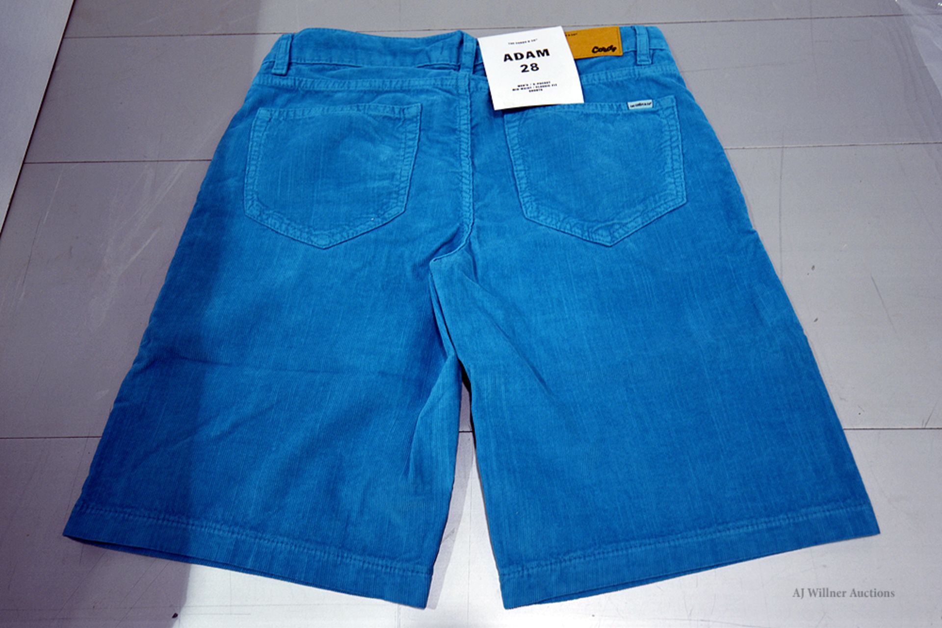 The Cords & Co. "Adam" Men's/ Mid-Waist/ Classic Fit/ Shorts MSRP $100 - Image 3 of 5