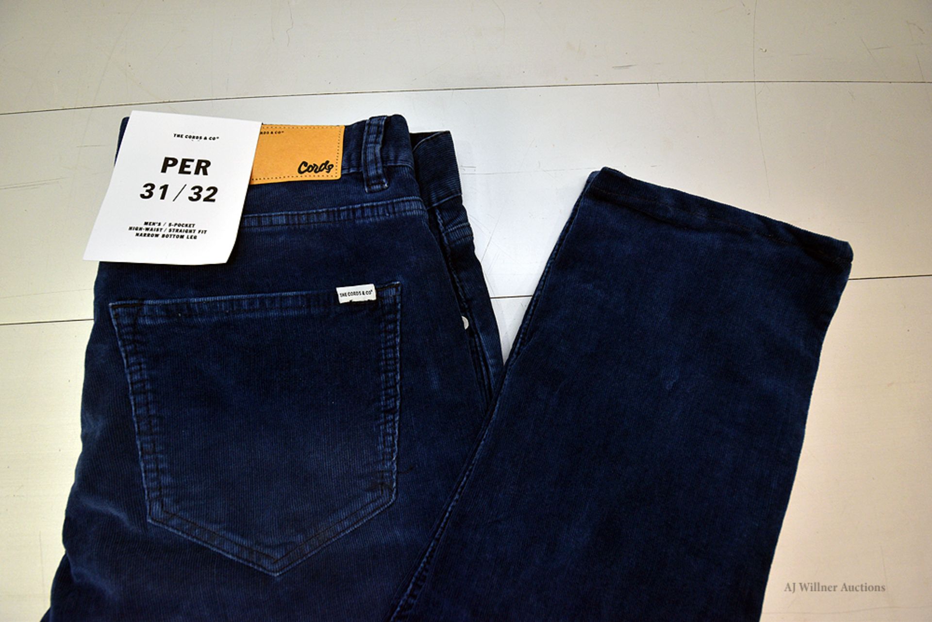 THE CORDS & CO. "PER" MEN'S/HIGH-WAIST/ STRAIGHT FIT/ NARROW LEG MSRP $160 - Image 3 of 4