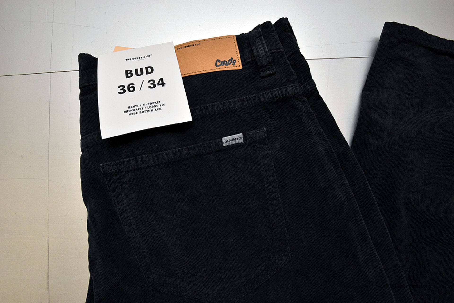 The Cords & Co. "Bud" Mens/Mid-Waist/Loose Fit/ Wide Bottom Leg Pants MSRP $160 - Image 3 of 4