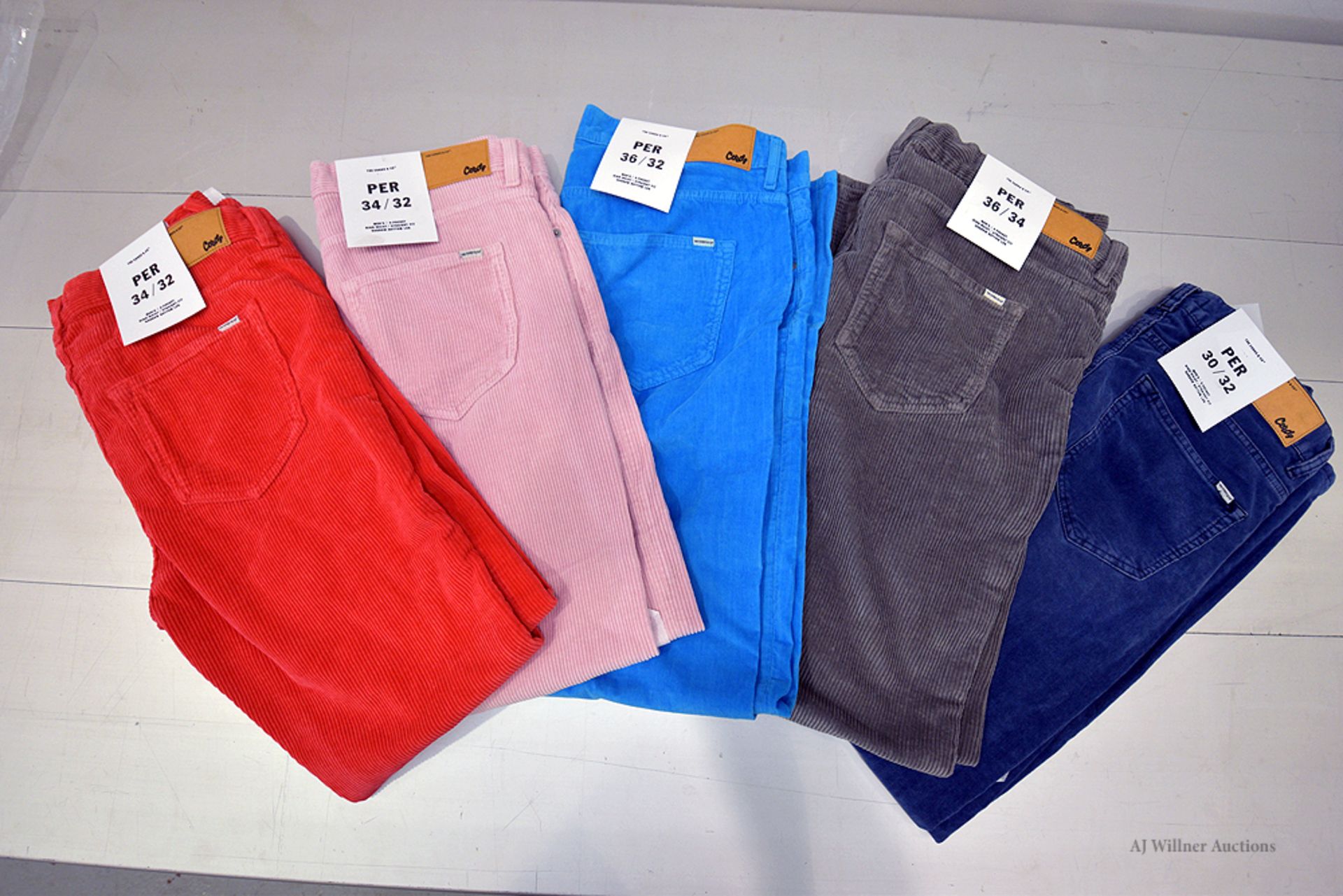 The Cords & Co. "Per" Style, Men's/5-Pocket/High-Waist/ Straight Fit/ Narrow Bottom Leg