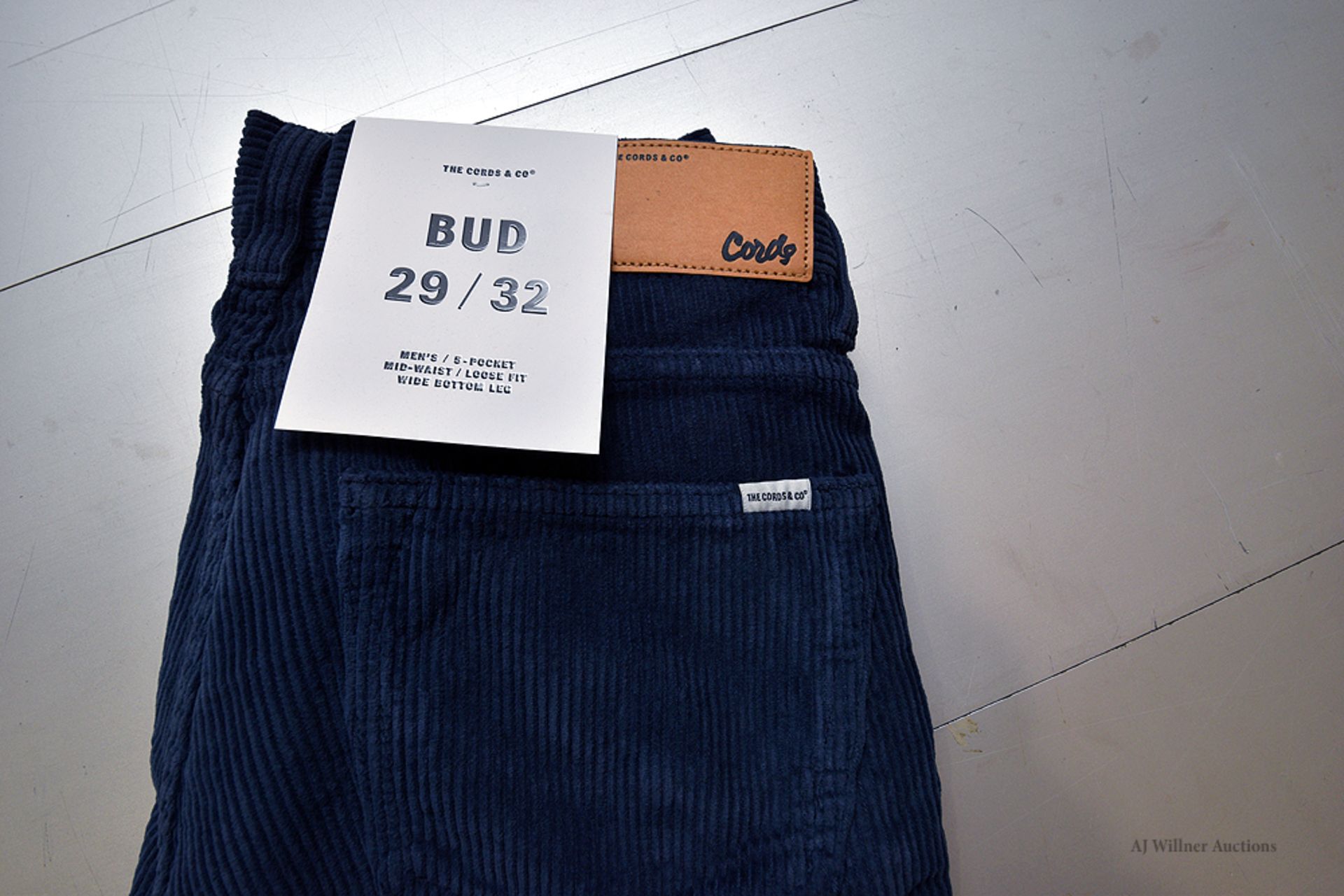 The Cords & Co. "Bud" Style, Mens/ 5-Pocket/Mid-Waist/ Loose Fit/ Wide Bottom Leg Pants (Raw Indigo)