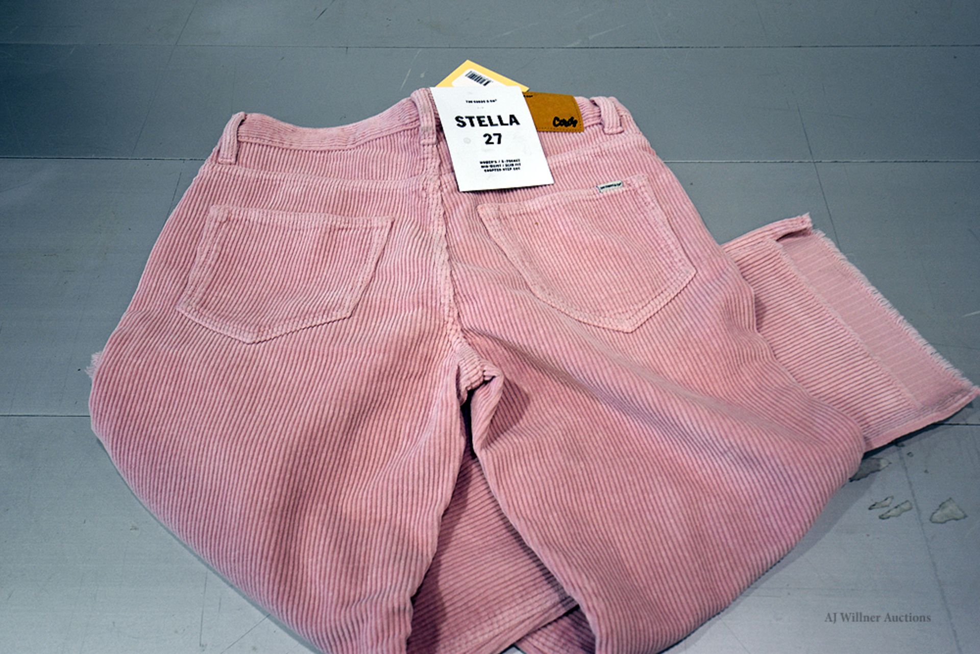 The Cords & Co. "Stella" Womens/ Mid Waist/ Slim Fit/ Cropped Pants MSRP $150 - Image 3 of 5
