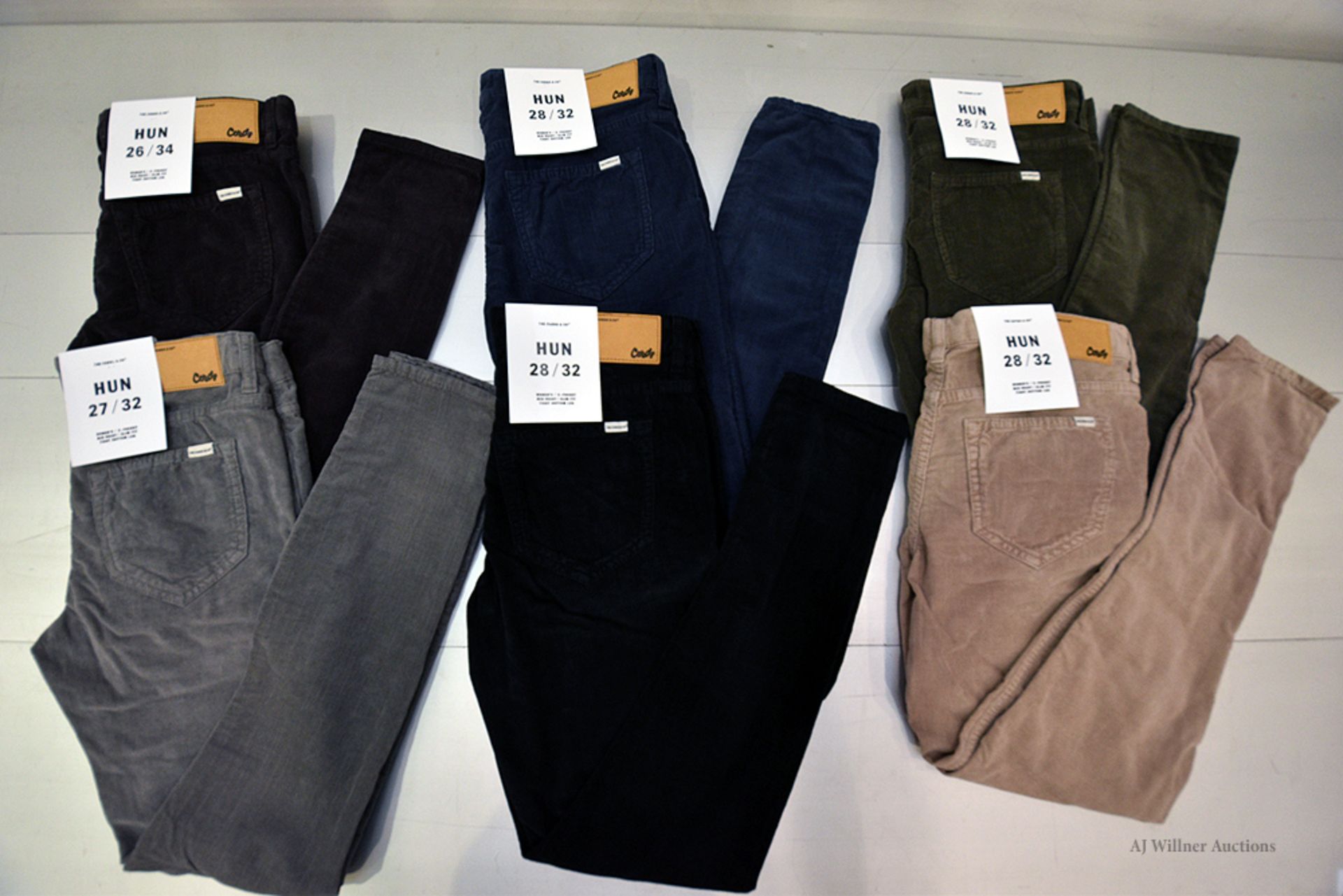 The Cords & Co. "Hun" Style, Women's/ 5-Pocket/ Mid-Waist/ Slim Fit/ Tight Bottom Leg Pants - Image 2 of 6