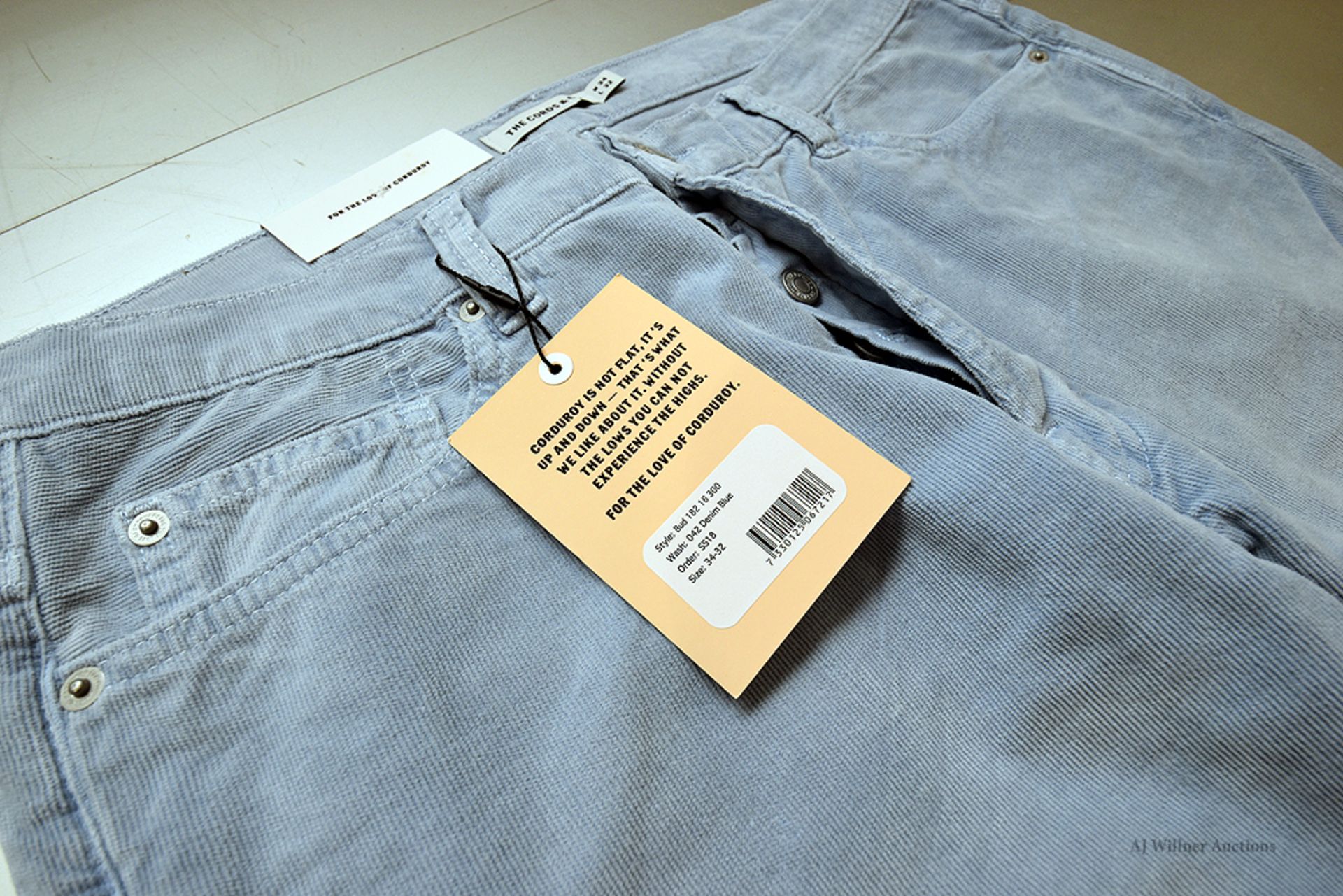 The Cords & Co. "Bud" Style, Mens/5-Pocket/Mid-Waist/ Loose Fit/ Wide Bottom Leg Pants (Denim Blue) - Image 3 of 3