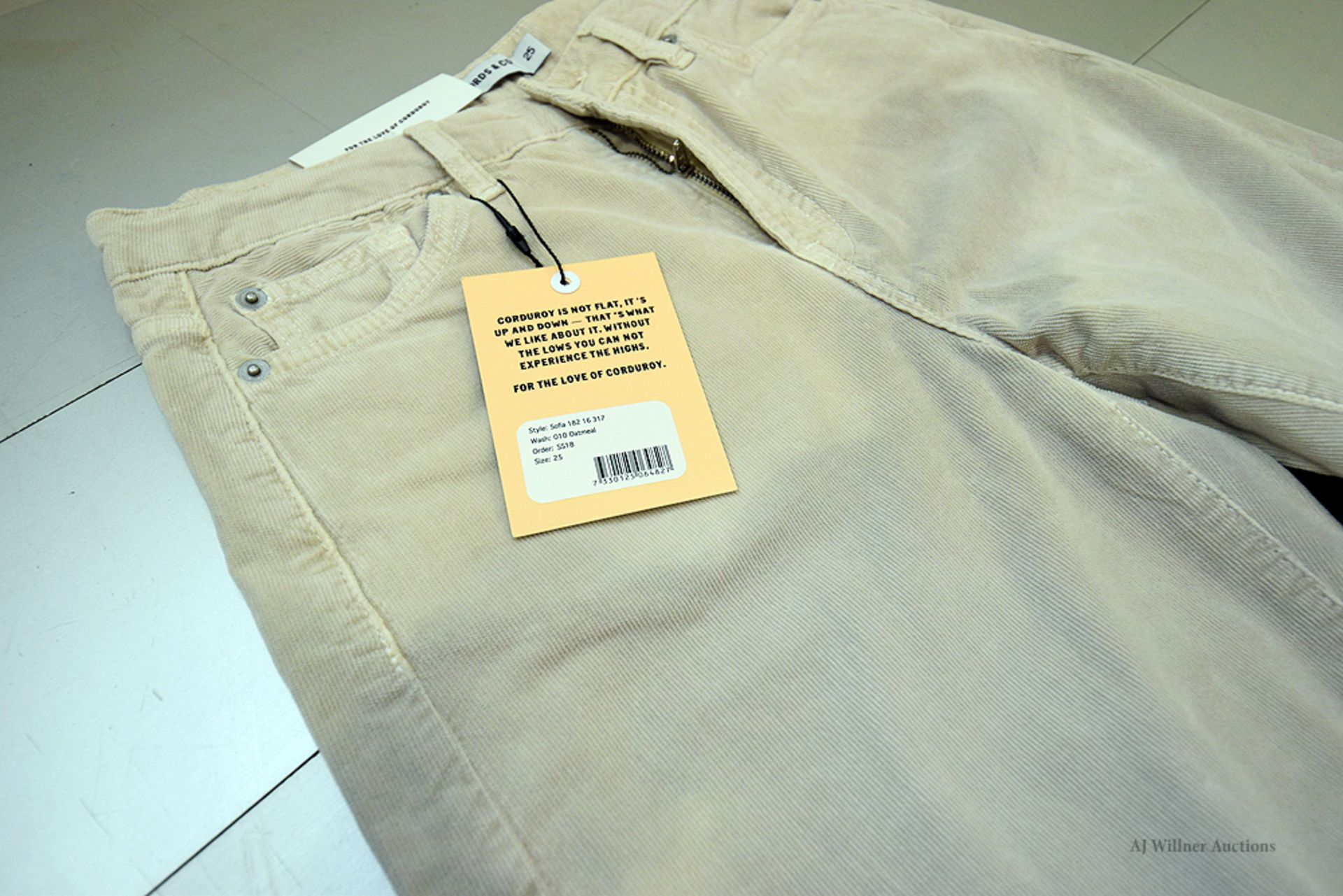 The Cords & Co. "Sofia" Style, Womens/ 5-Pocket/High-Waist/ Straight Fit/ Cropped Leg Pants(Oatmeal) - Image 3 of 3